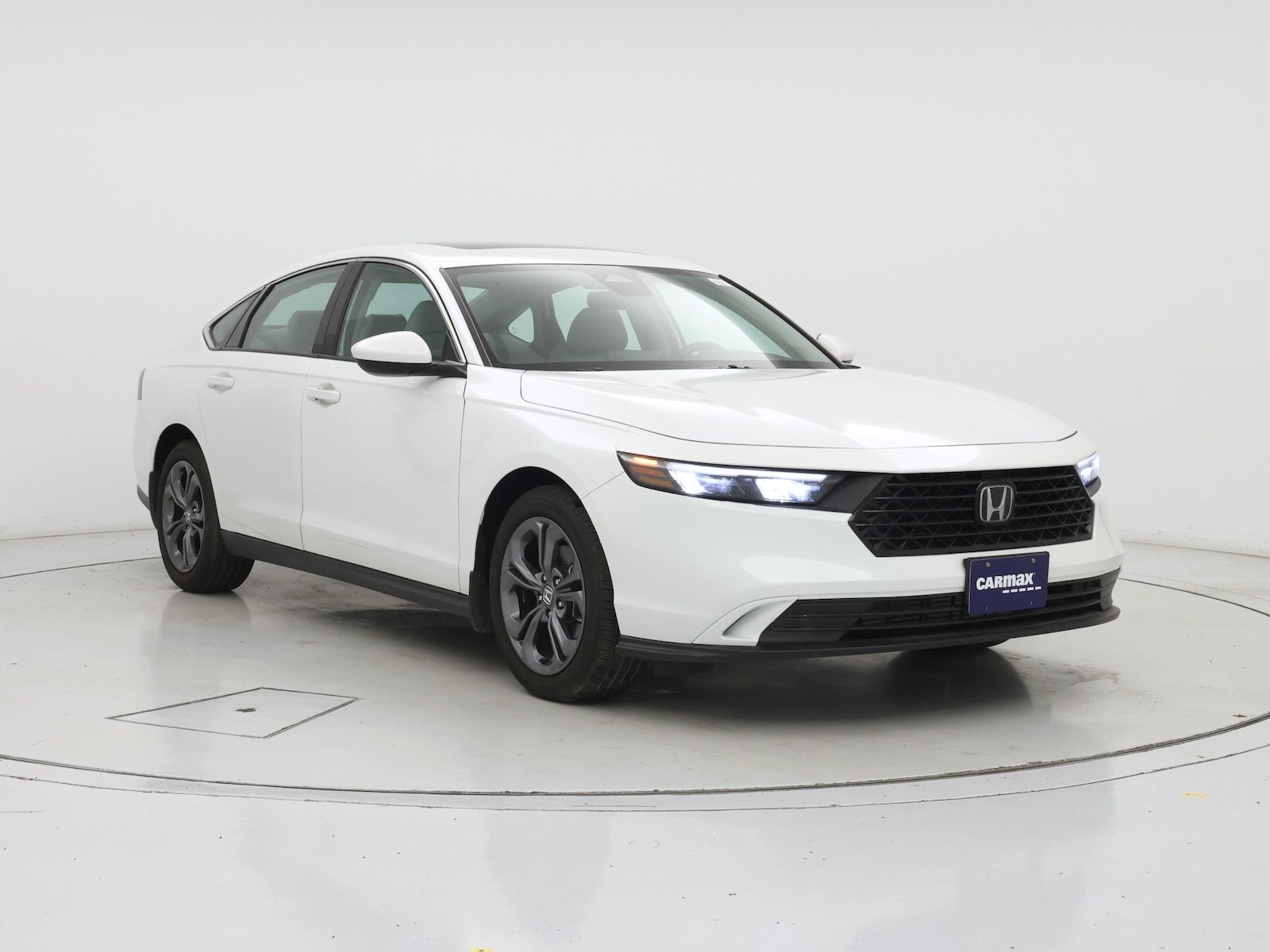 2023 Honda Accord EX - Photo 2