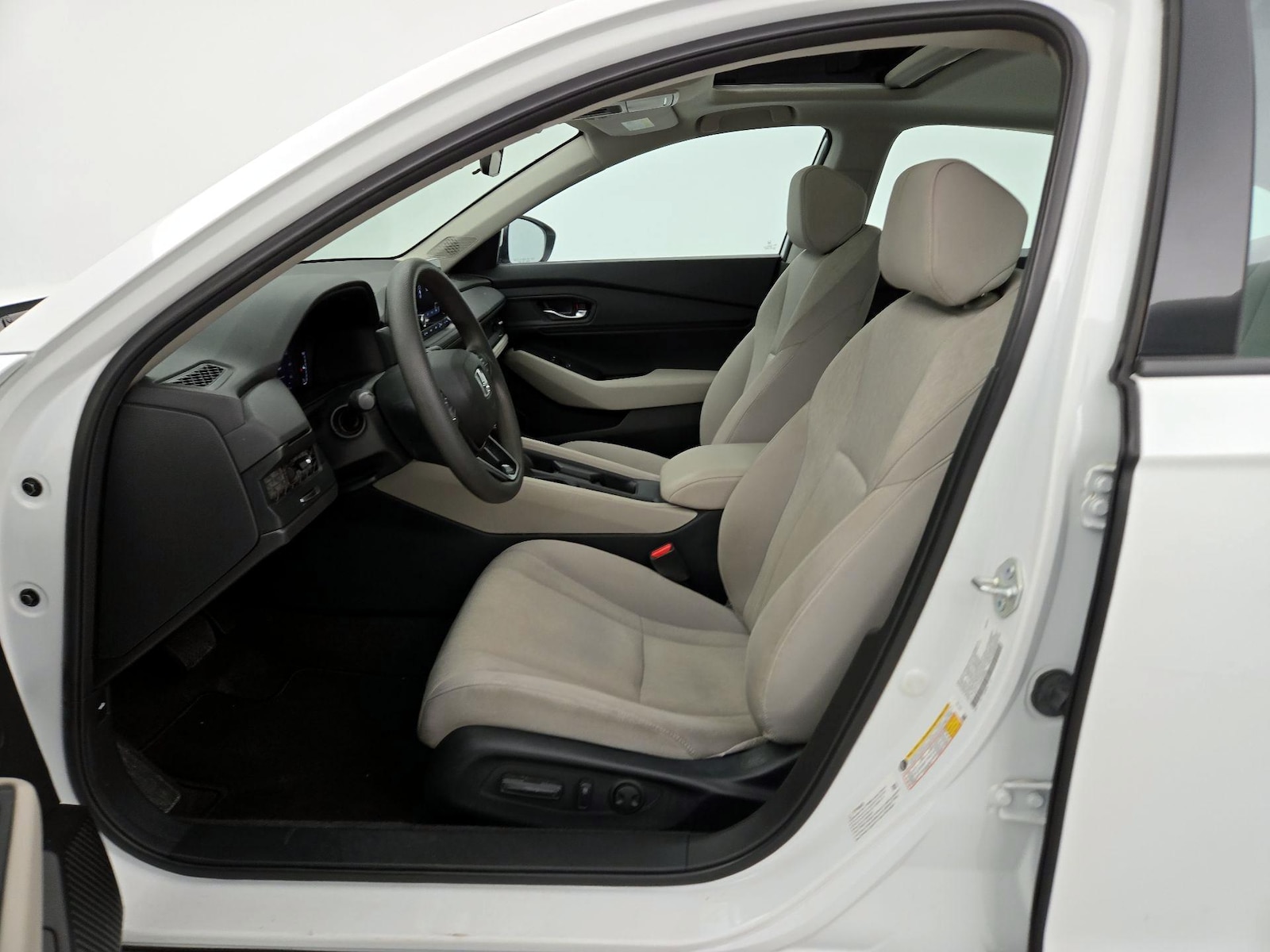 2023 Honda Accord EX - Photo 12