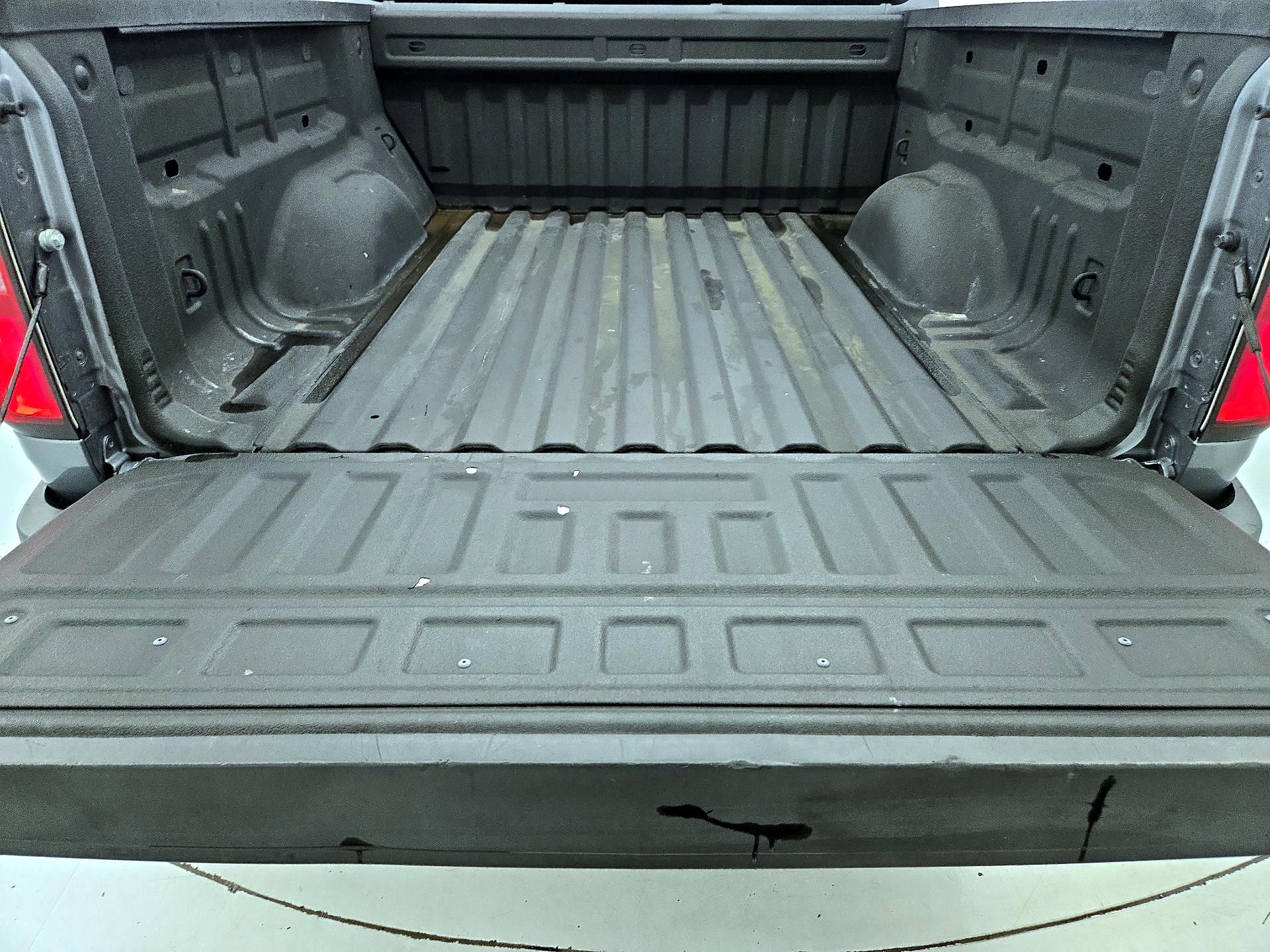 Thumbnail: 2021 Chevrolet Colorado - 20