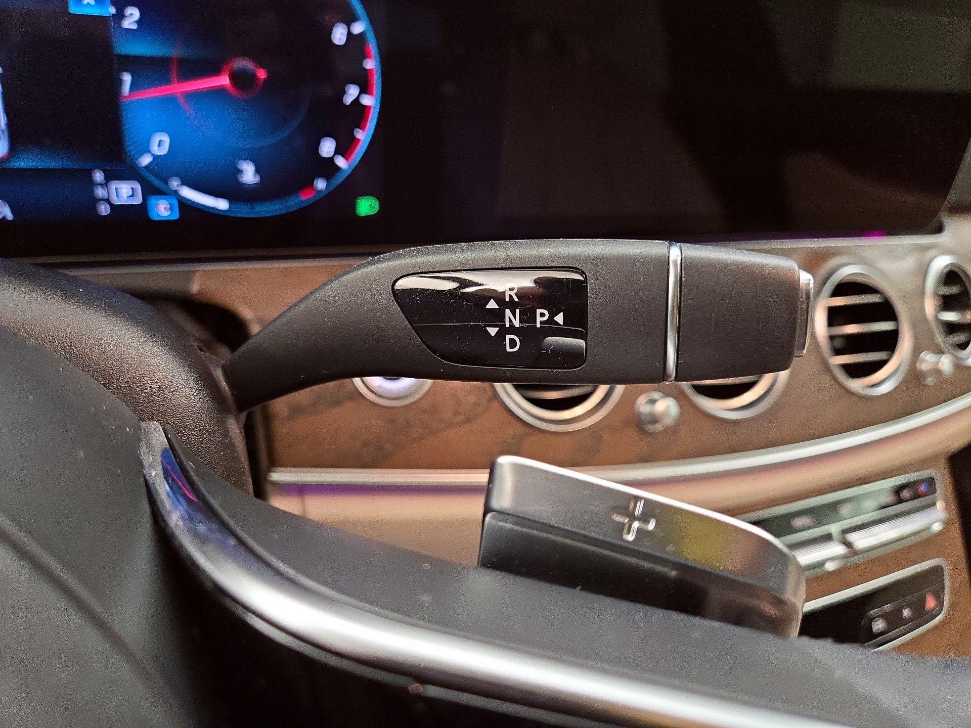 Thumbnail: 2021 Mercedes-Benz E-Class - 18