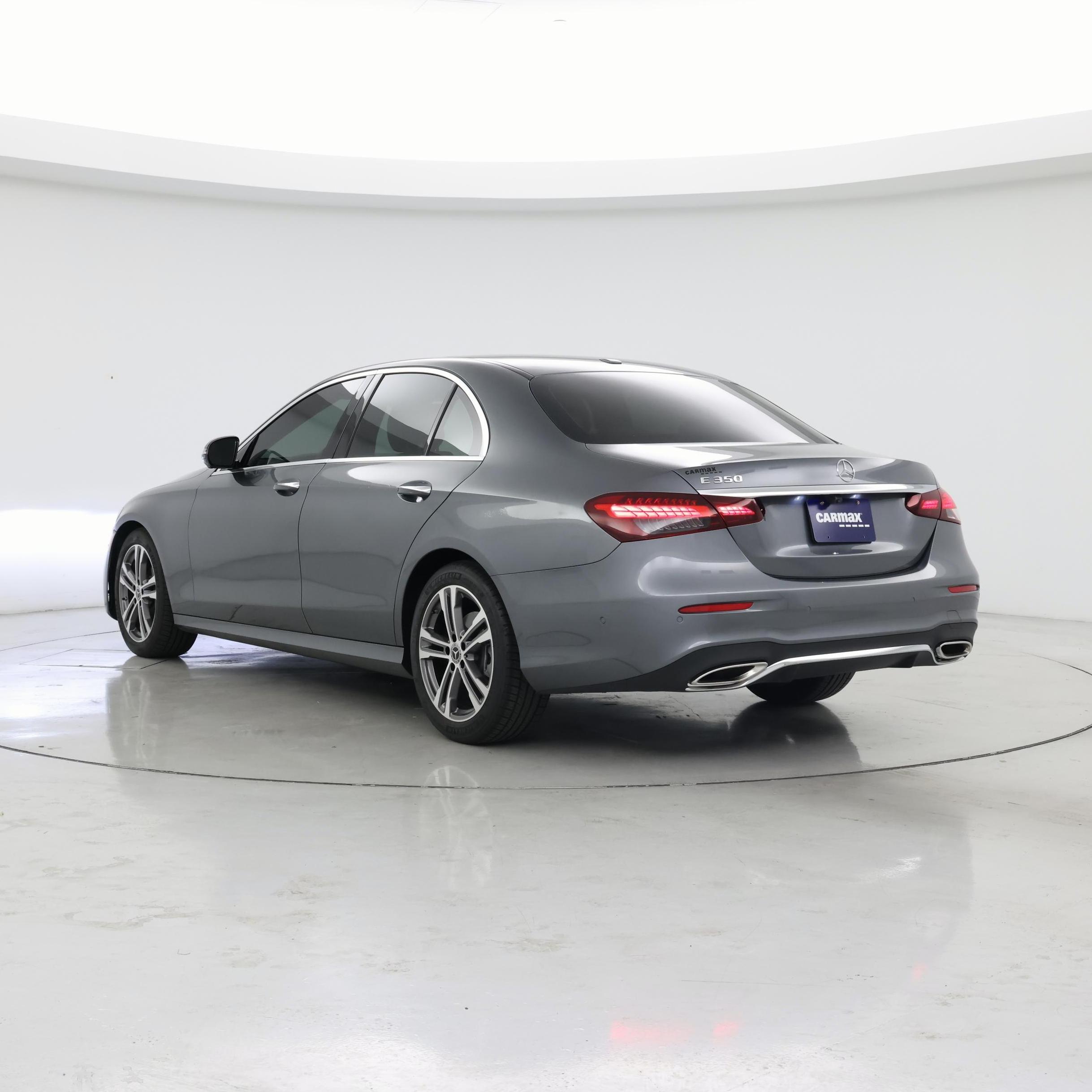 Thumbnail: 2021 Mercedes-Benz E-Class - 2