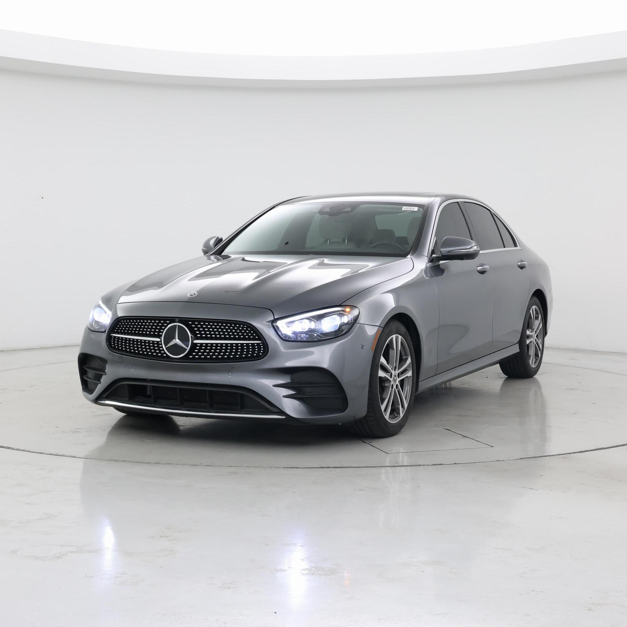 Thumbnail: 2021 Mercedes-Benz E-Class - 4