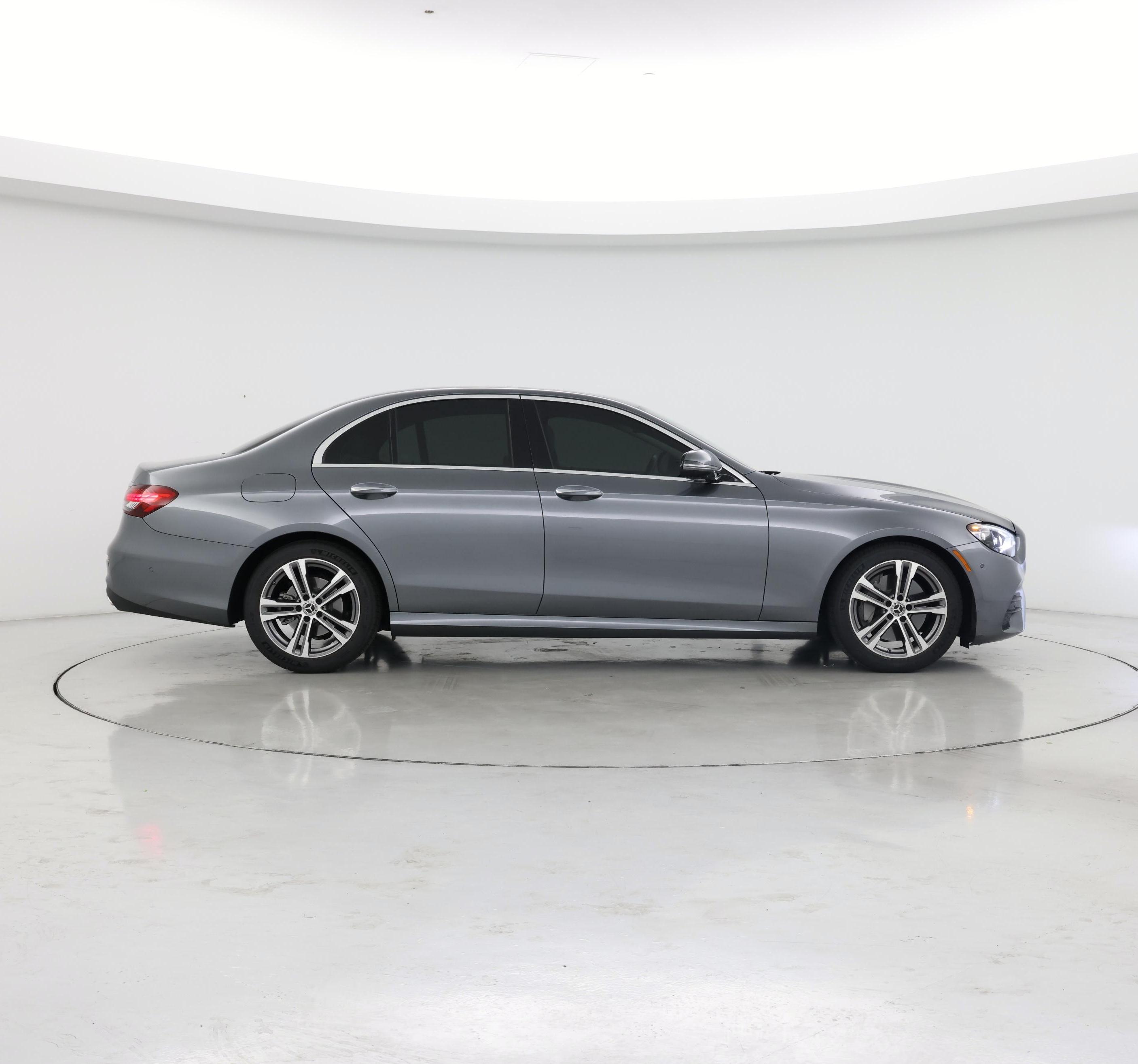 Thumbnail: 2021 Mercedes-Benz E-Class - 7