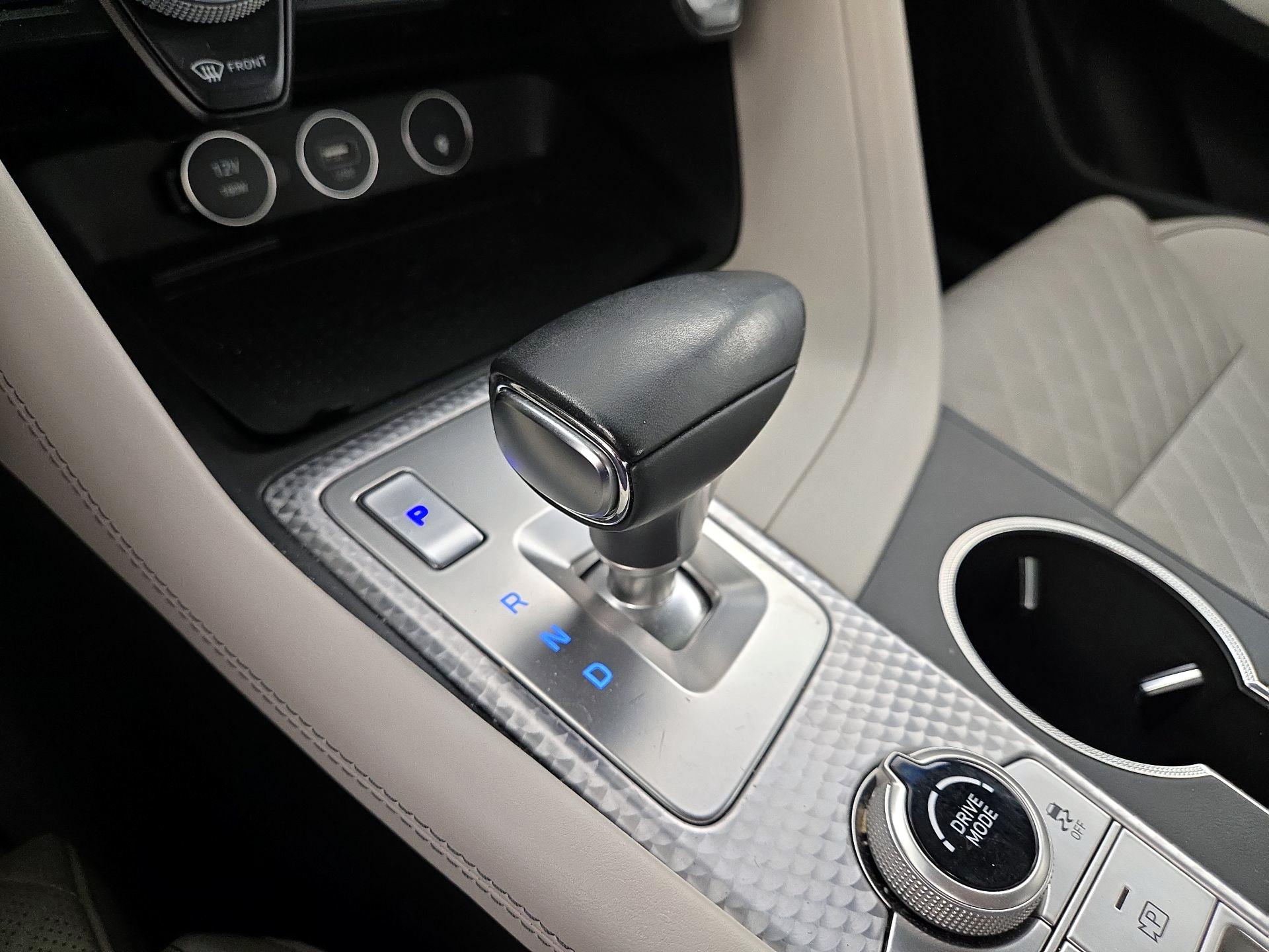 Thumbnail: 2022 Genesis G70 - 18