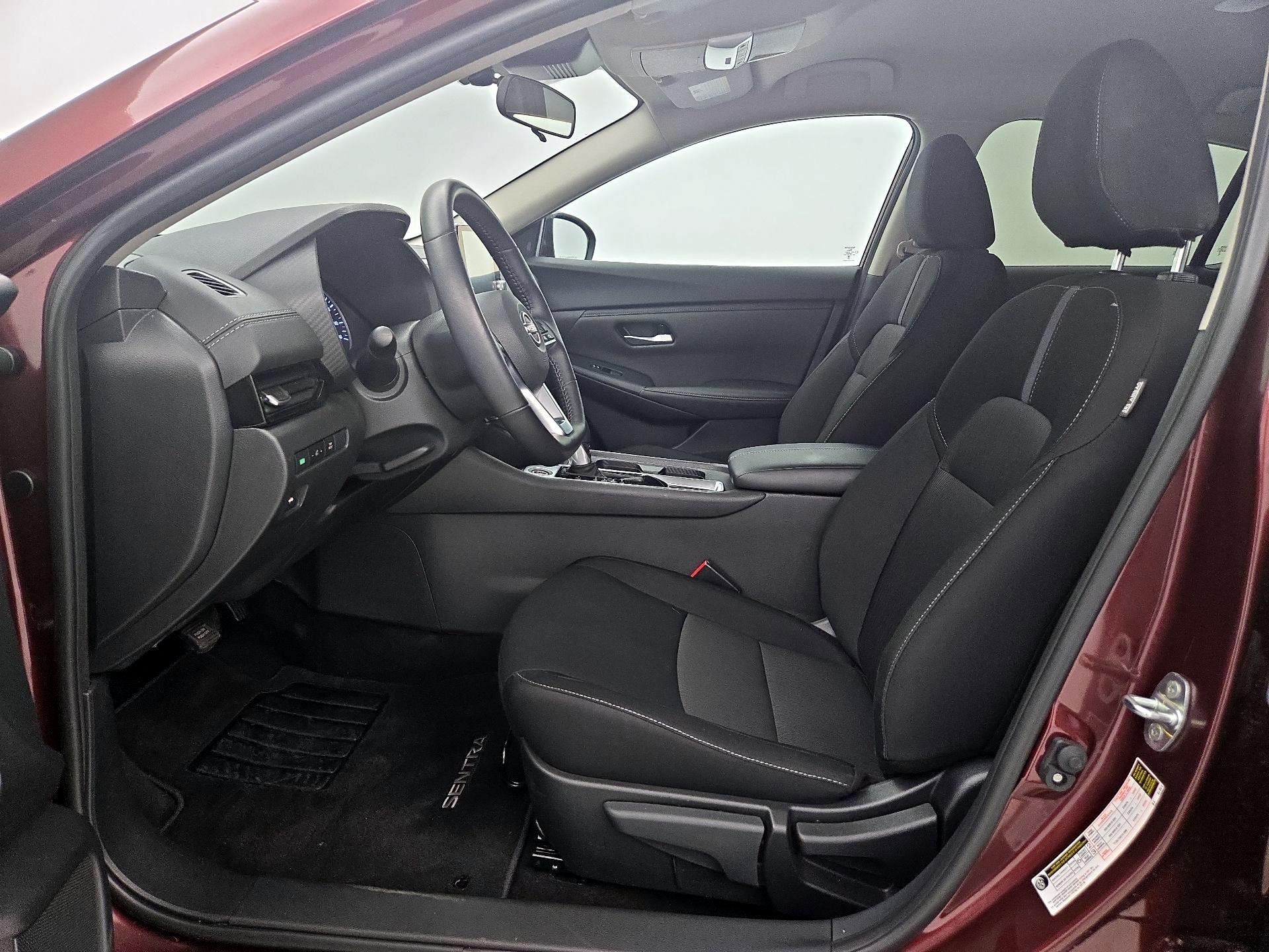 Thumbnail: 2025 Nissan Sentra - 11