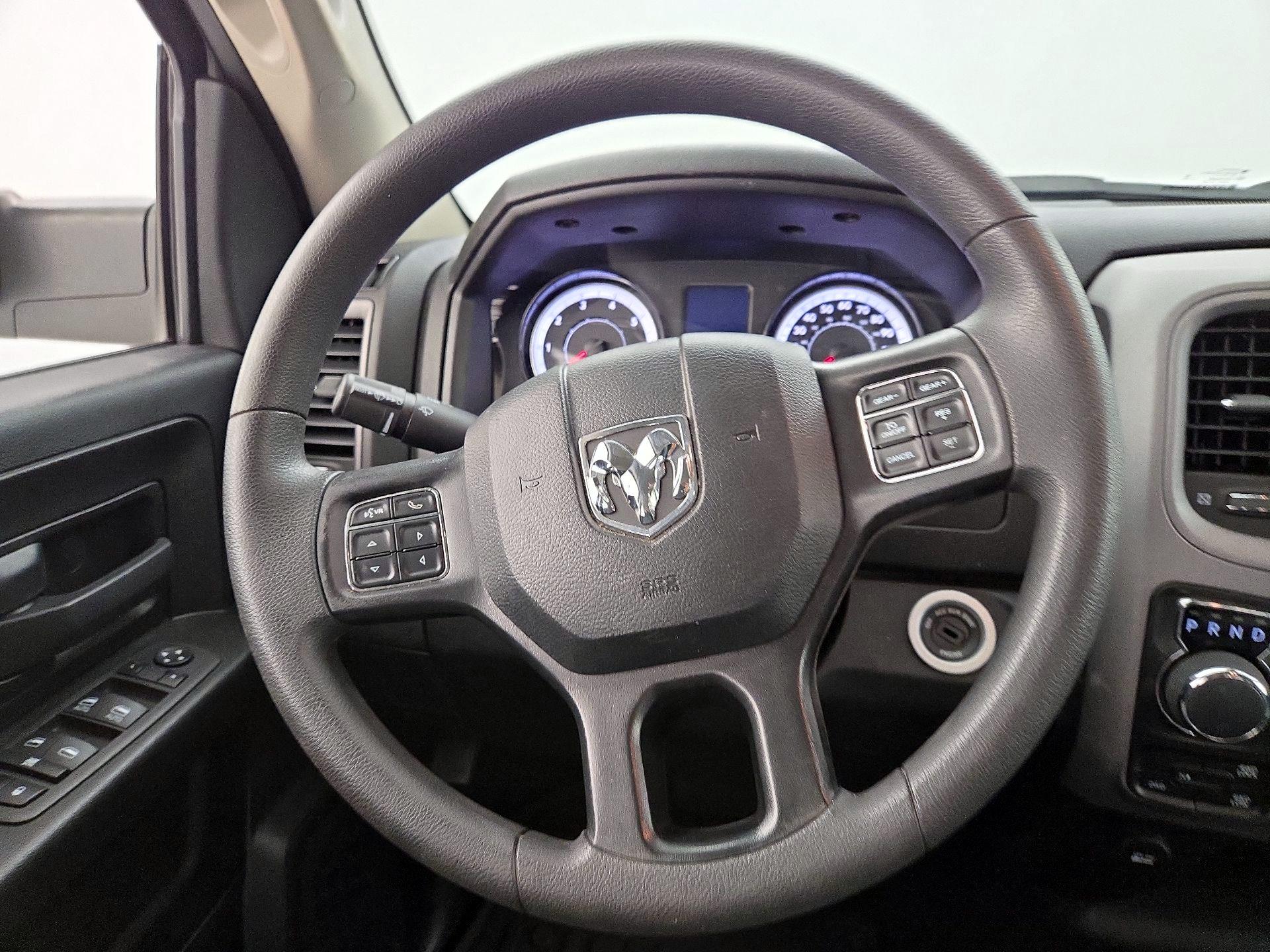 Thumbnail: 2024 RAM 1500 Classic - 10