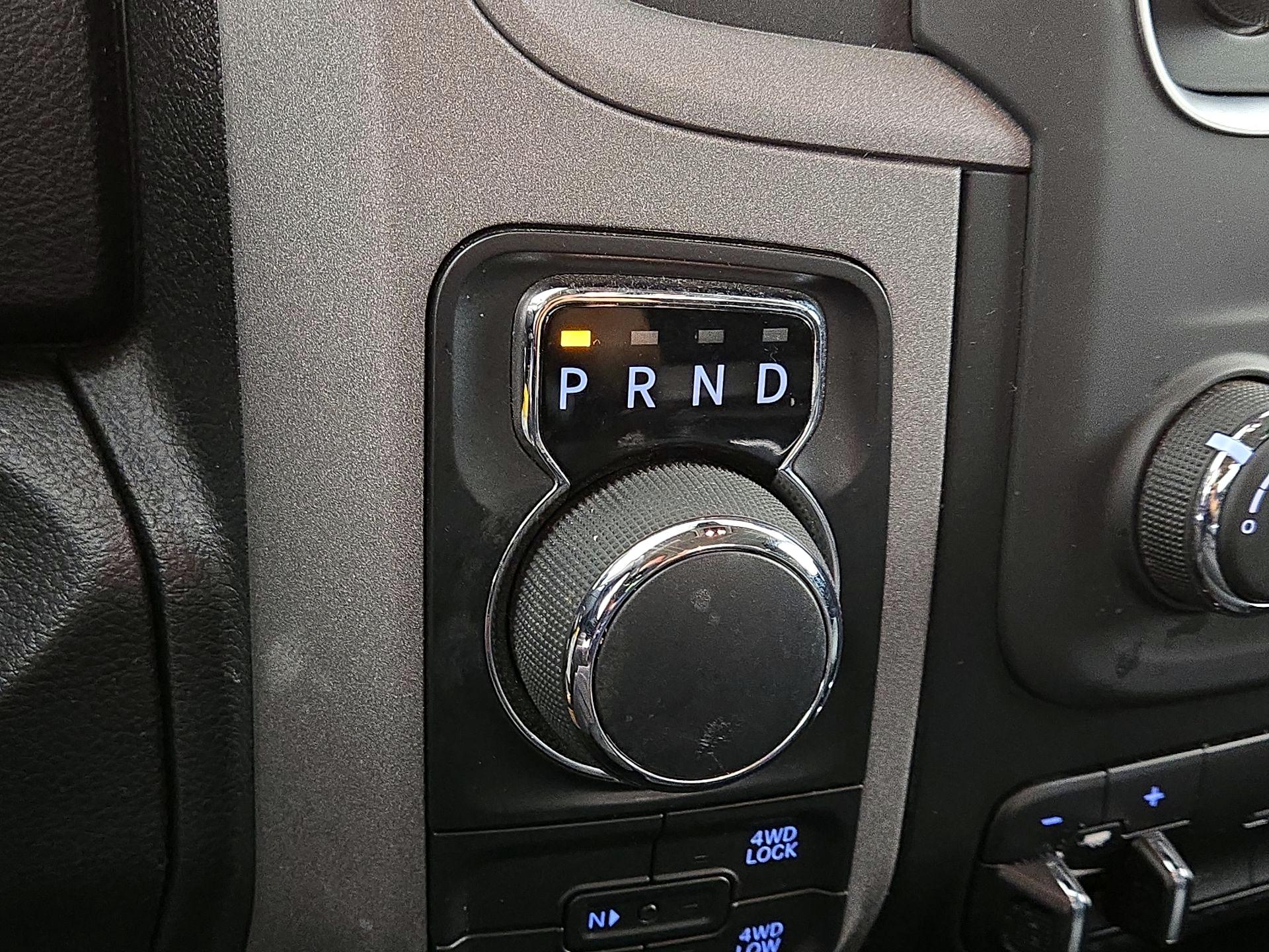 Thumbnail: 2024 RAM 1500 Classic - 17