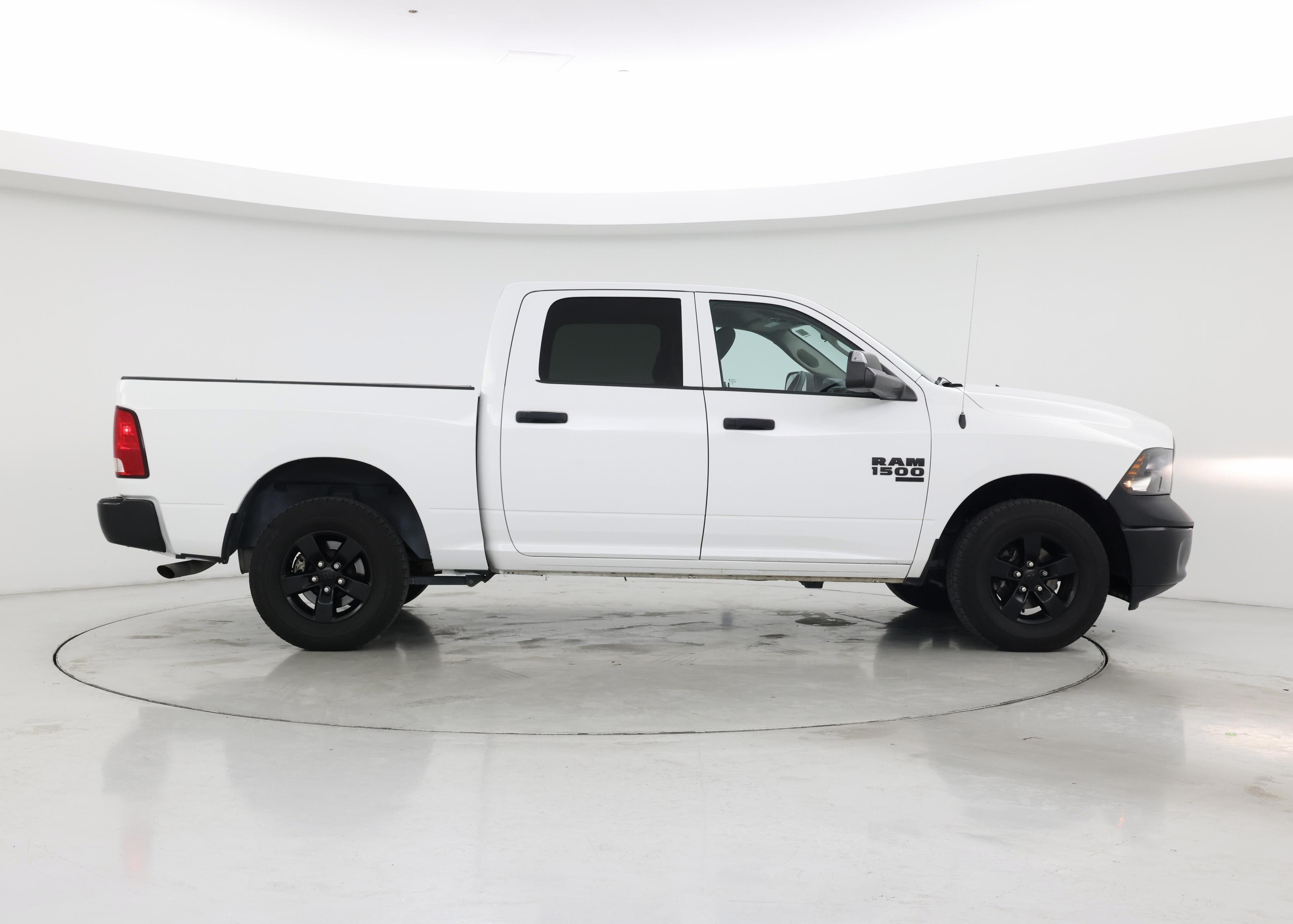 Thumbnail: 2024 RAM 1500 Classic - 7