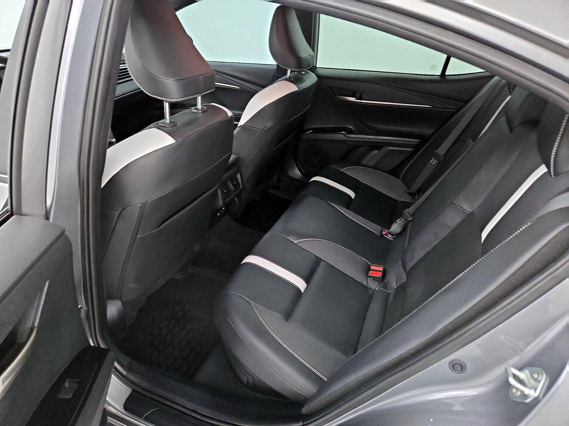 Thumbnail: 2025 Toyota Camry - 19