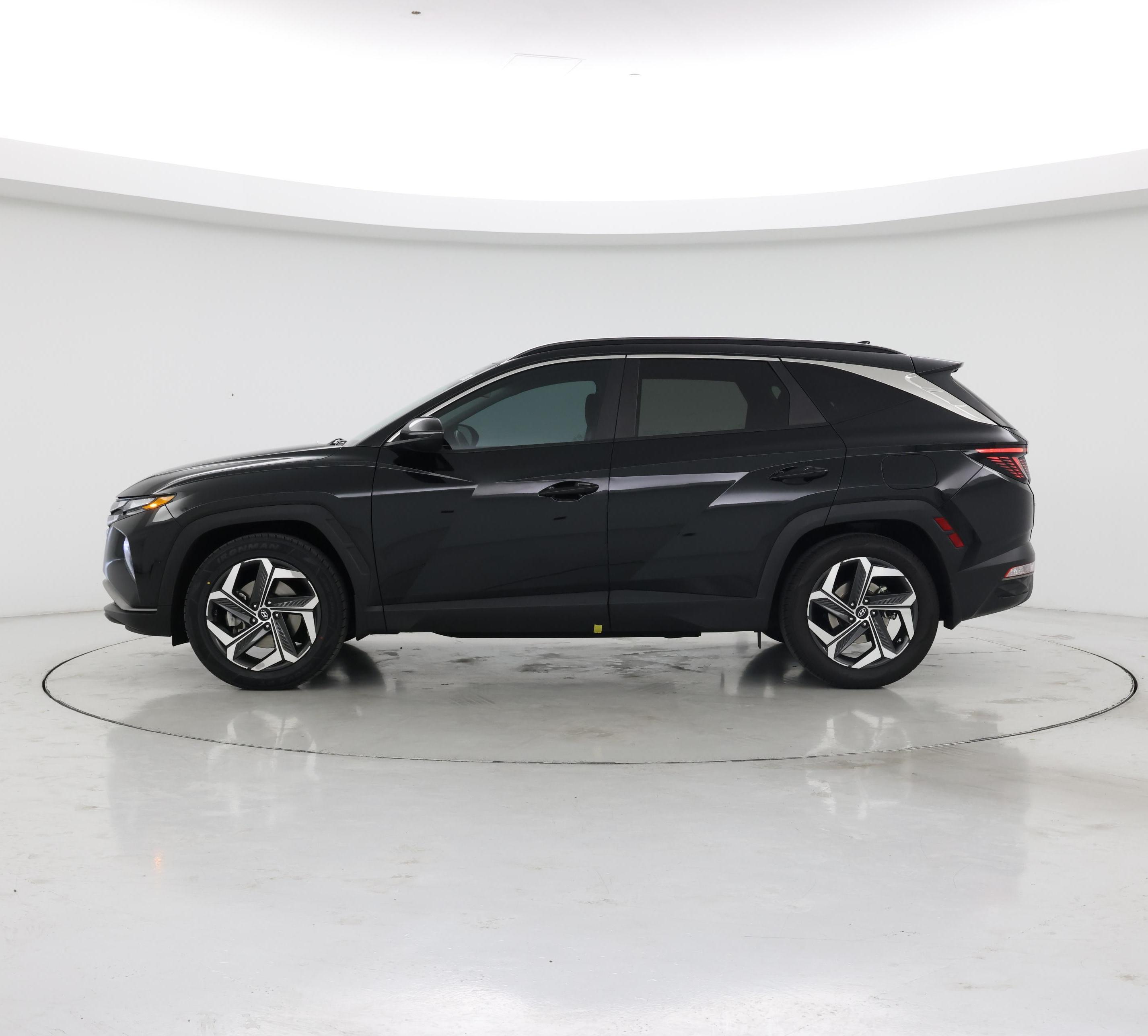 Thumbnail: 2022 Hyundai Tucson - 3