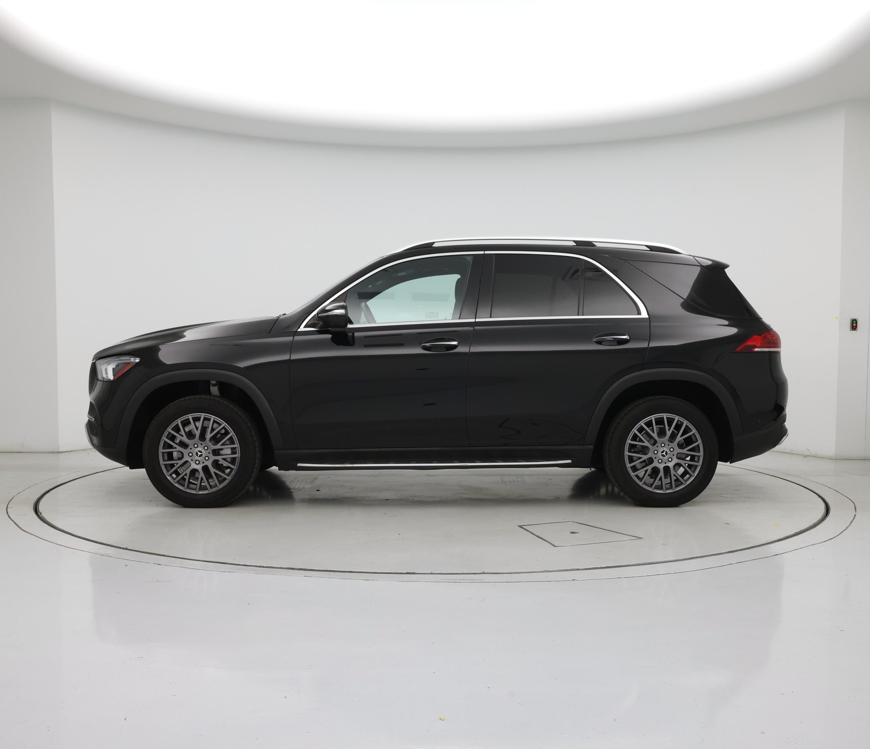 Thumbnail: 2022 Mercedes-Benz GLE - 3