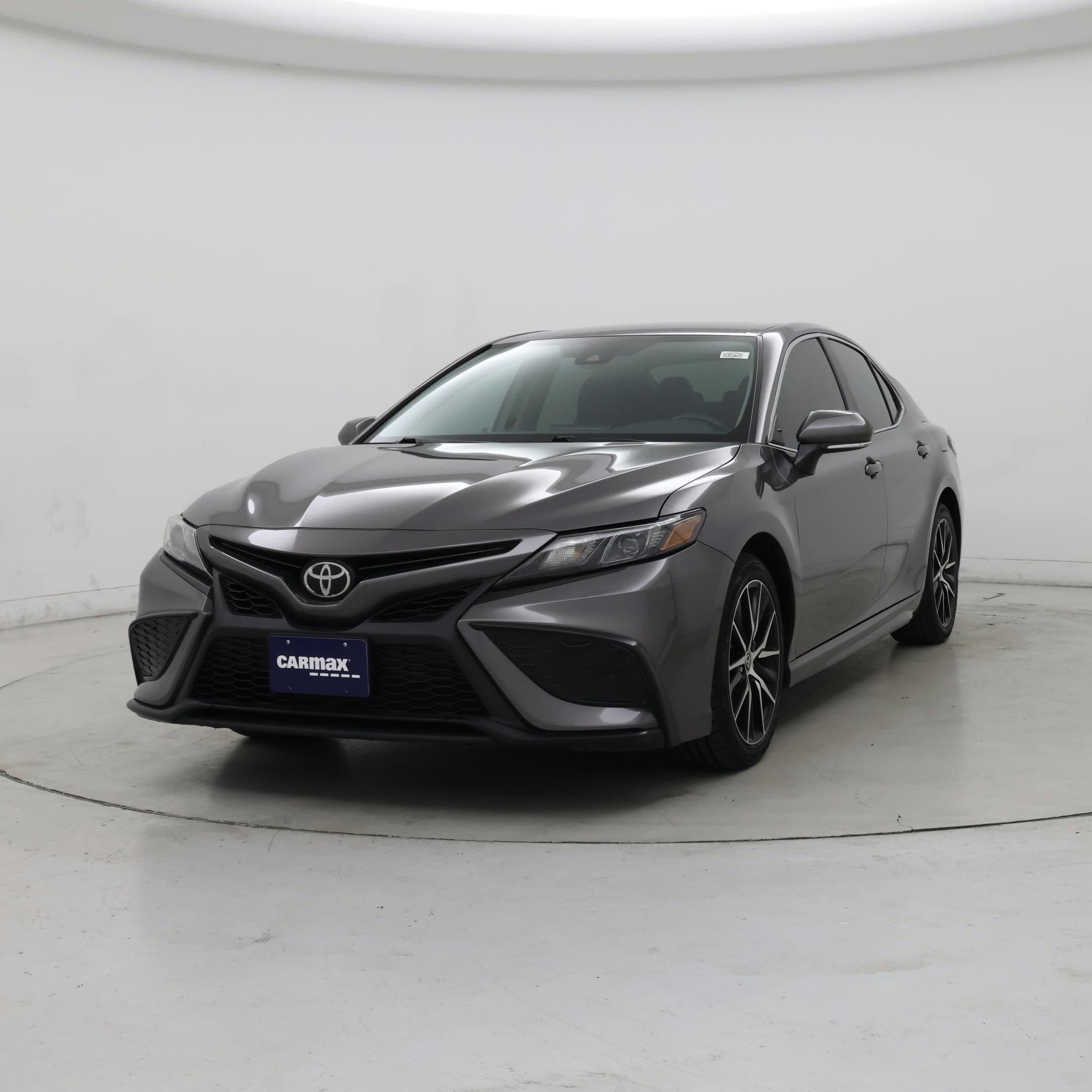 Thumbnail: 2022 Toyota Camry - 4