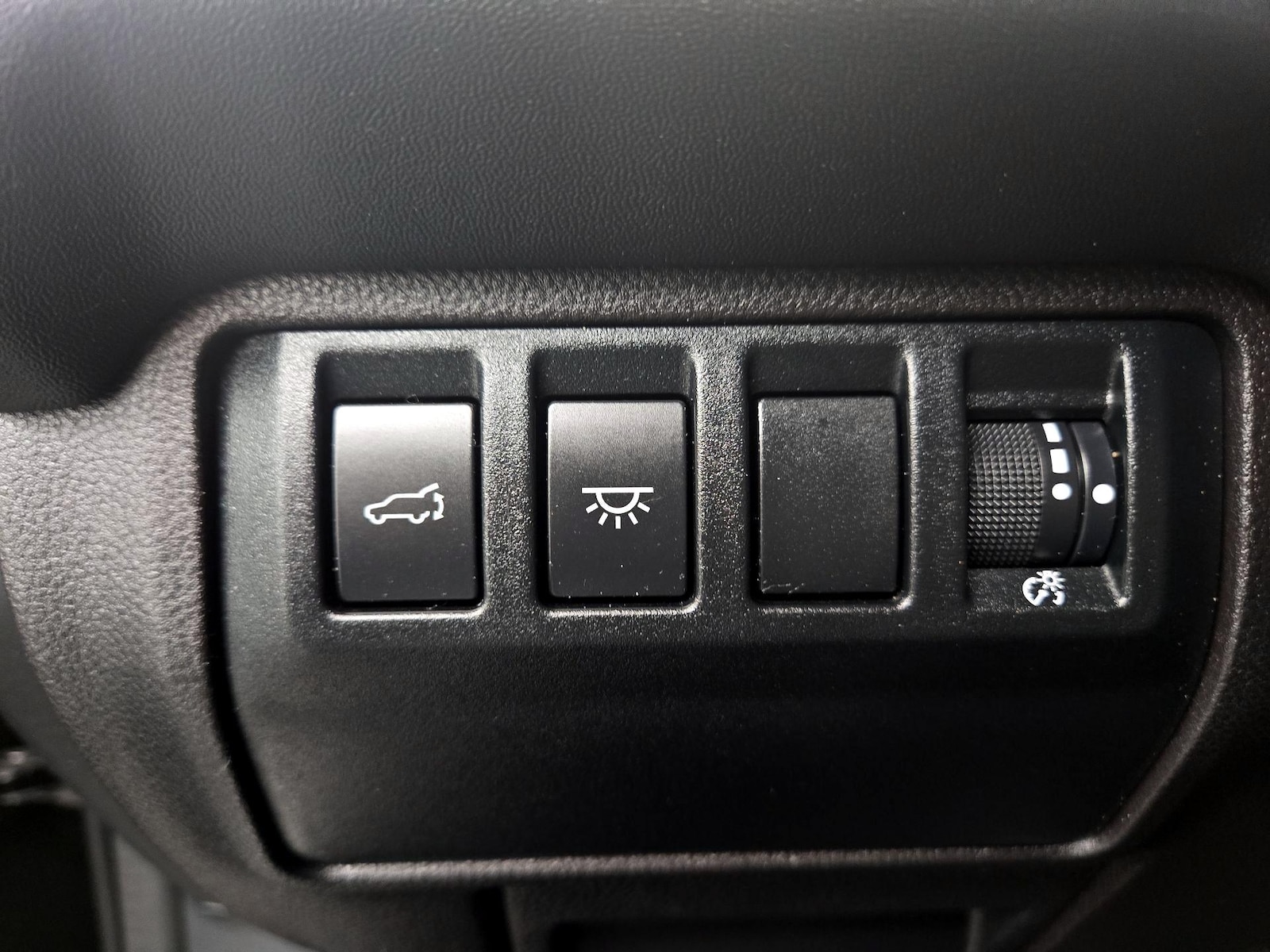 2023 Subaru Ascent Limited - Photo 12