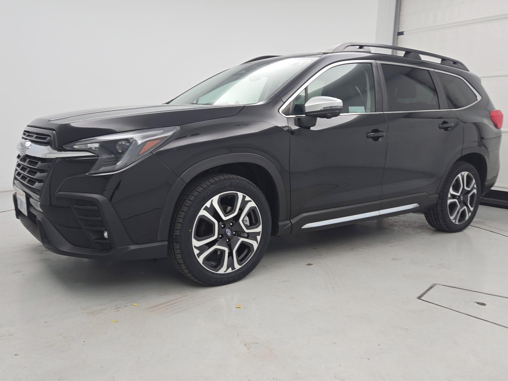 Thumbnail: 2023 Subaru Ascent - 3