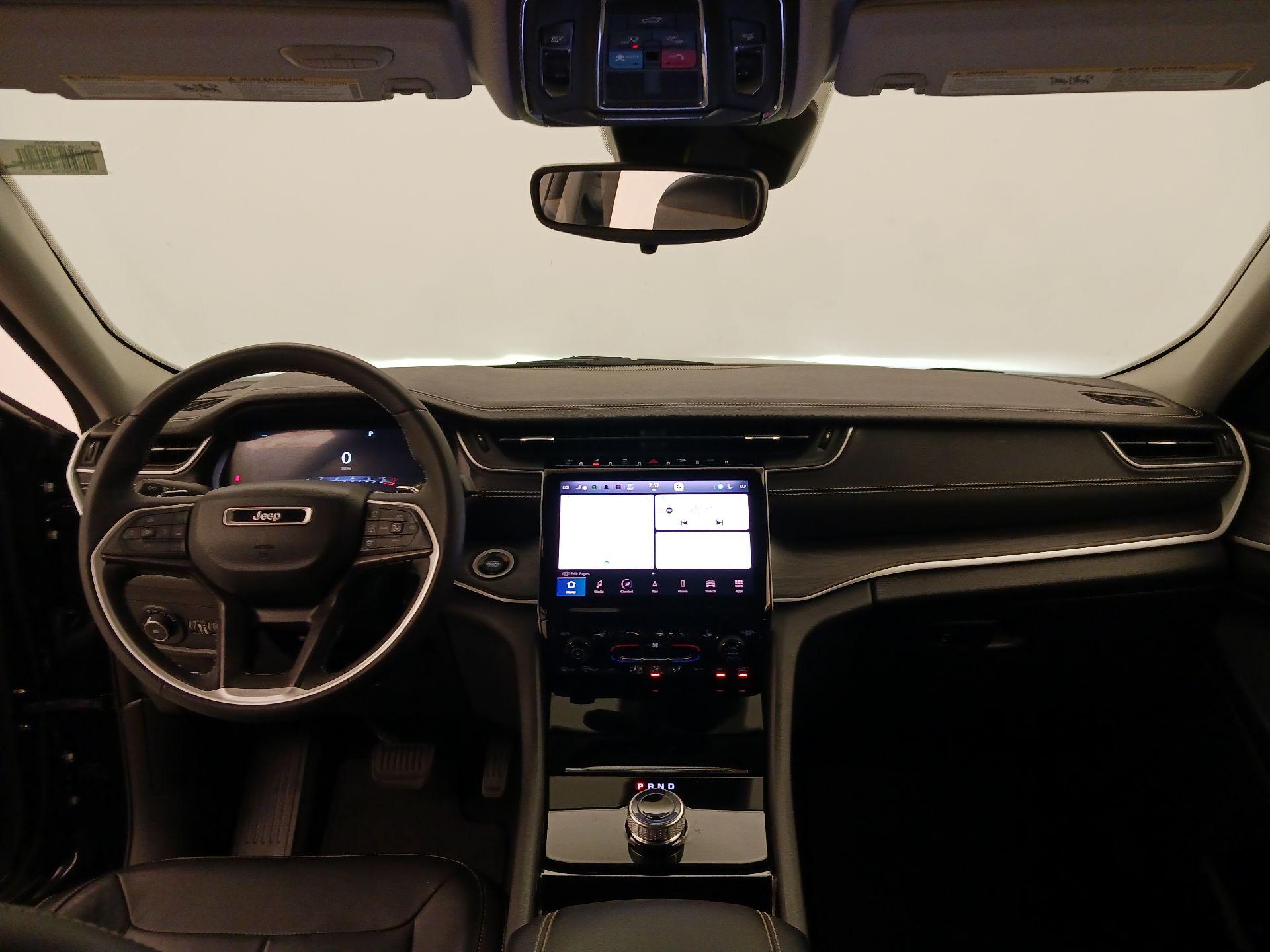 Thumbnail: 2023 Jeep Grand Cherokee - 9