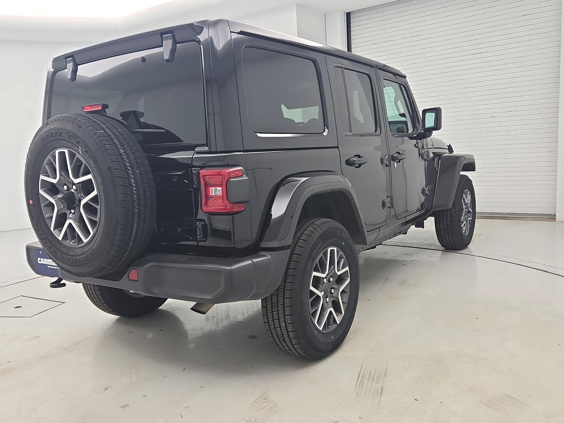 Thumbnail: 2025 Jeep Wrangler - 5