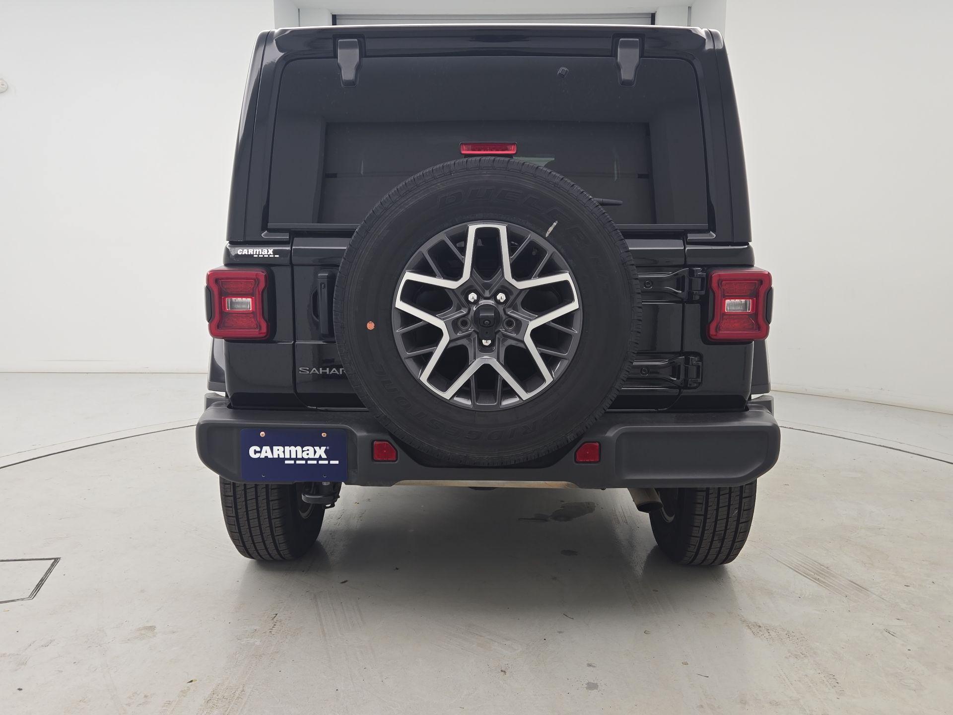 Thumbnail: 2025 Jeep Wrangler - 6