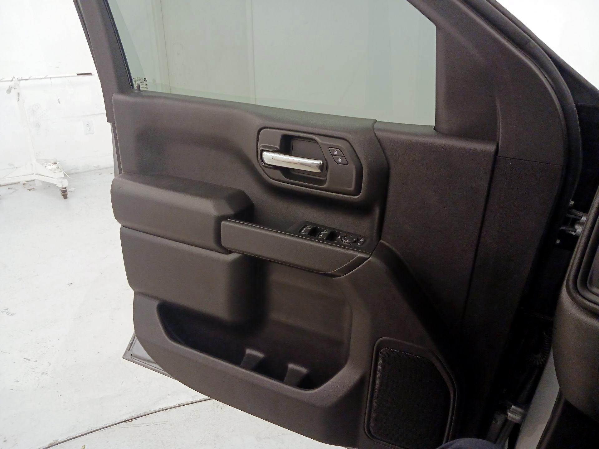 Thumbnail: 2024 Chevrolet Silverado 1500 - 12