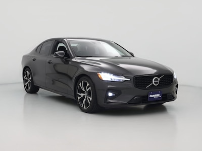 2023 Volvo S60 B5 Core Dark Theme