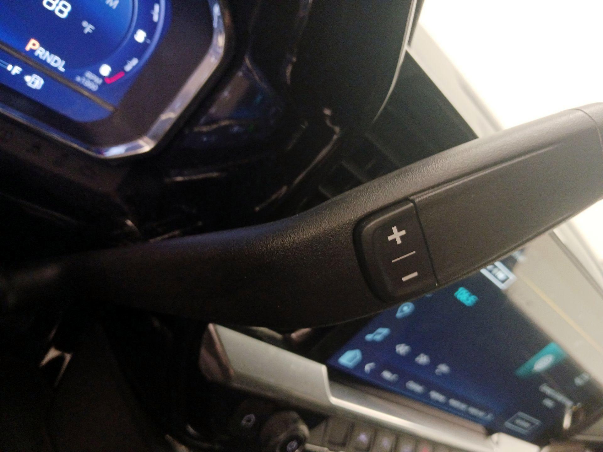Thumbnail: 2023 Chevrolet Silverado 1500 - 17