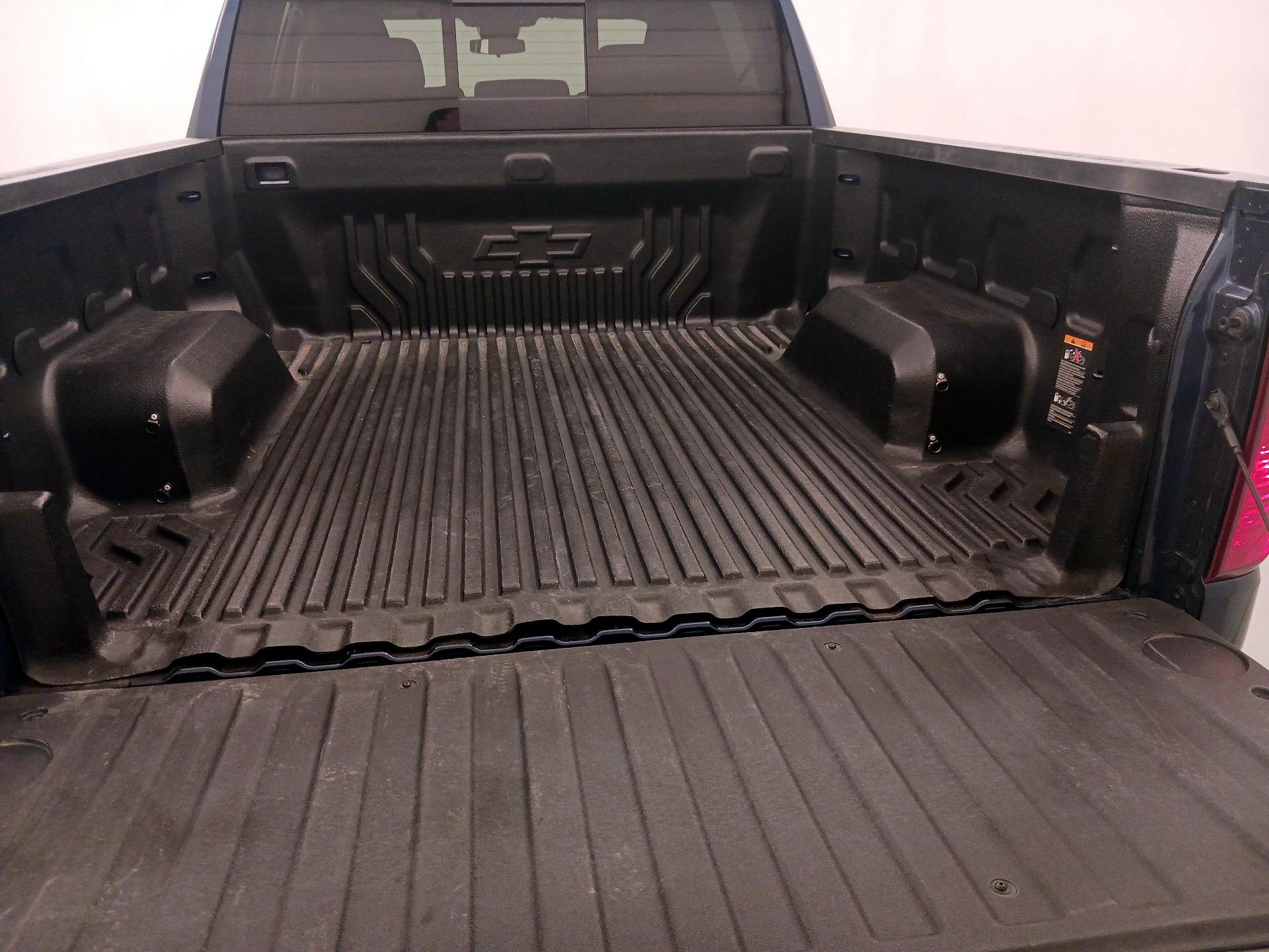 Thumbnail: 2023 Chevrolet Silverado 1500 - 20