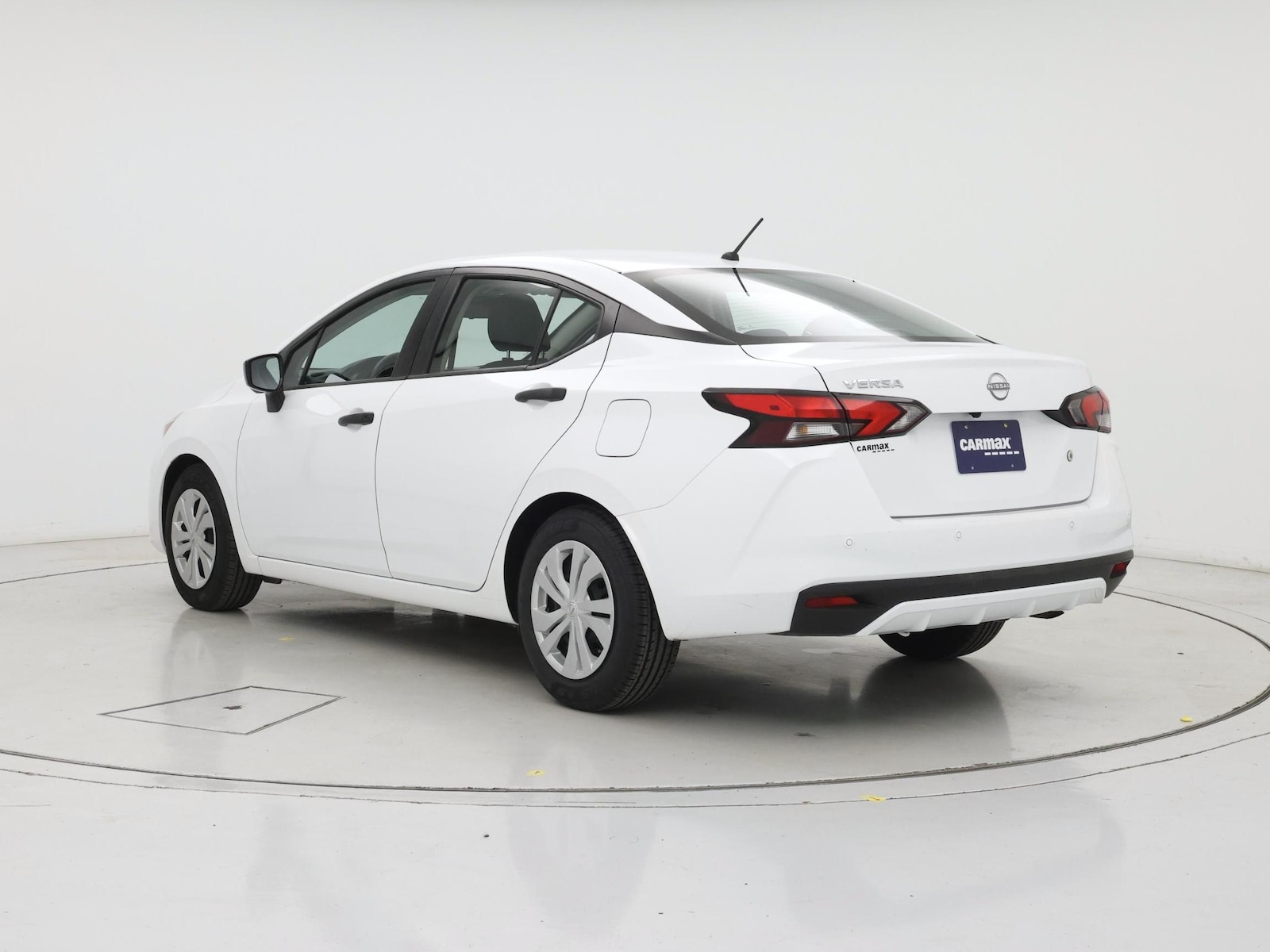 2024 Nissan Versa Sedan S - Photo 3