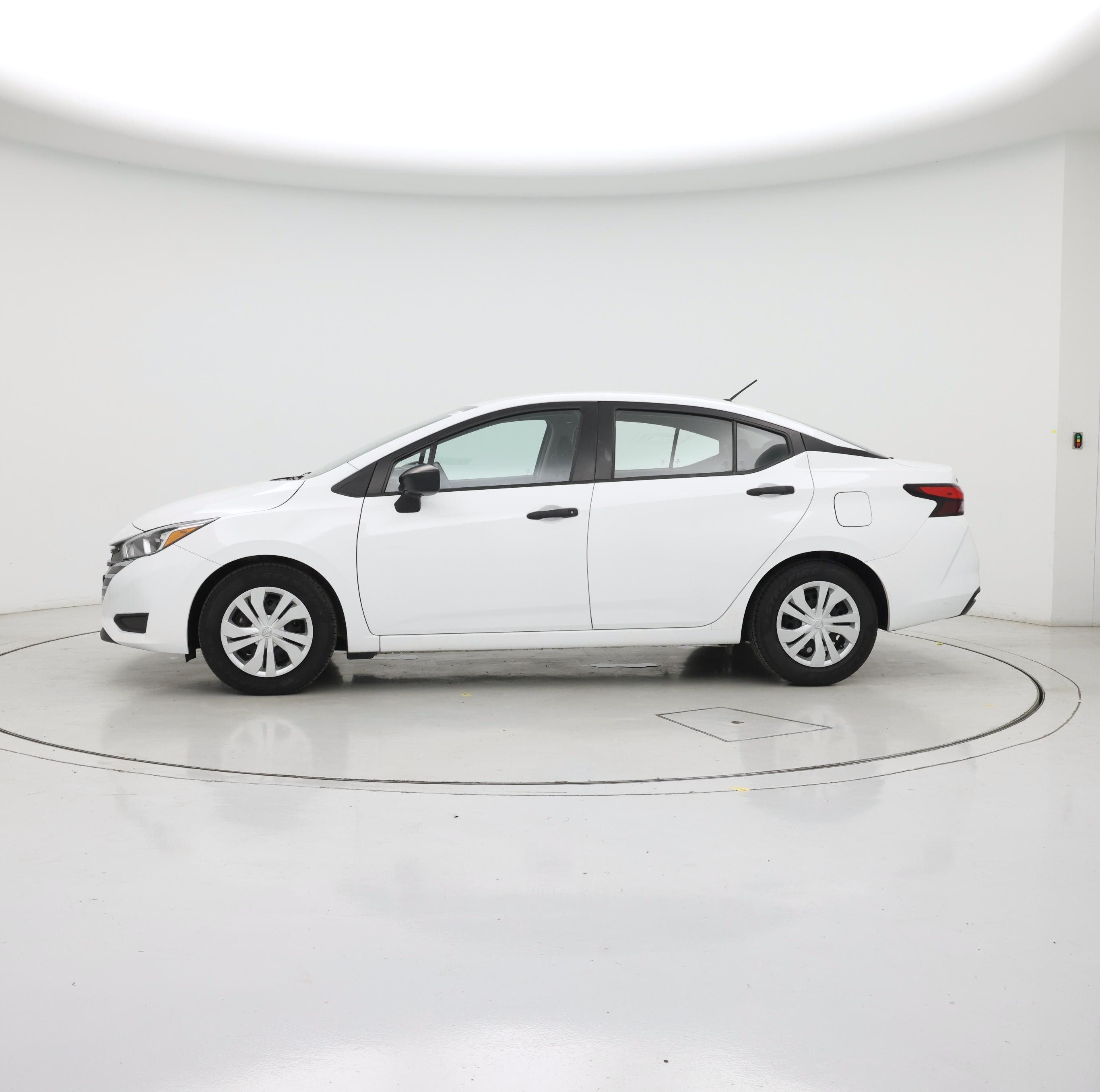 Thumbnail: 2024 Nissan Versa - 3