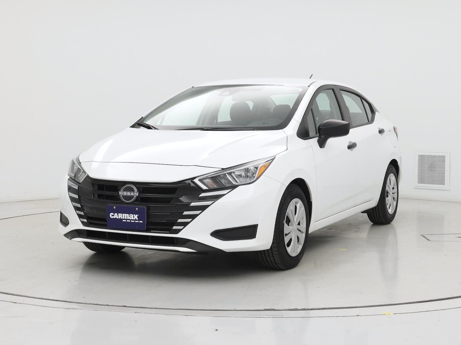 2024 Nissan Versa Sedan S - Photo 5