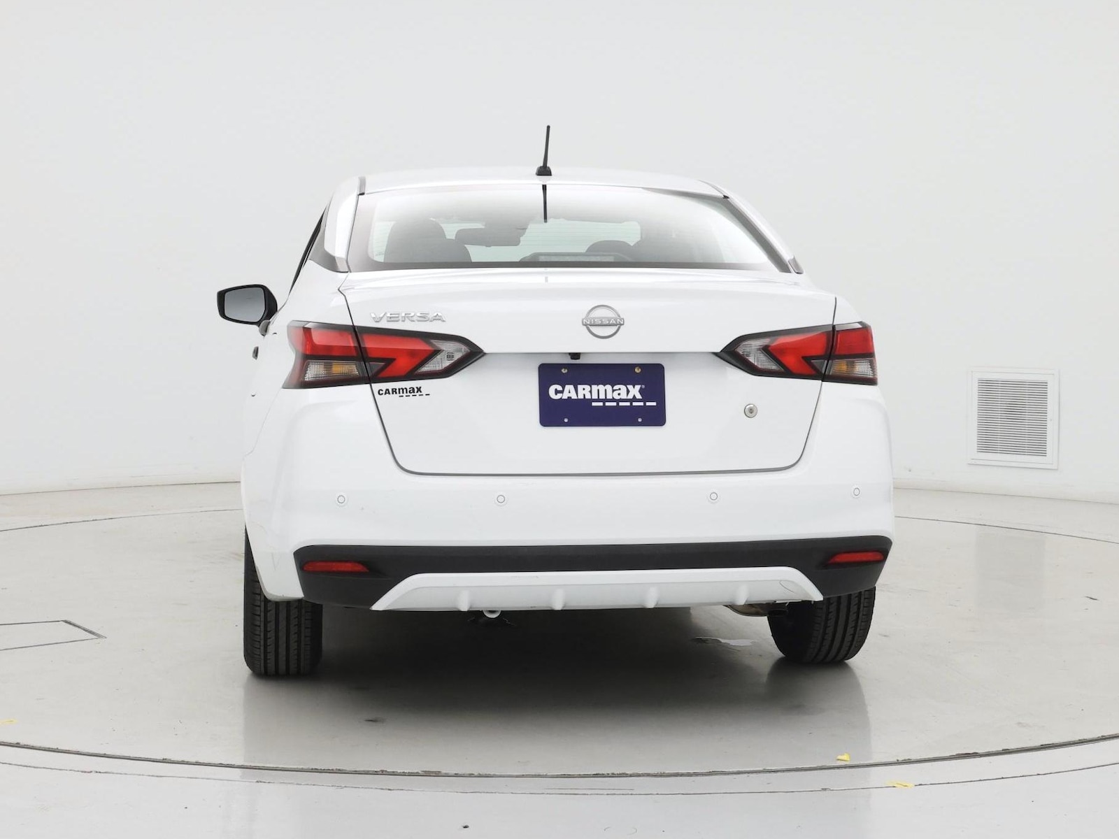 2024 Nissan Versa Sedan S - Photo 7