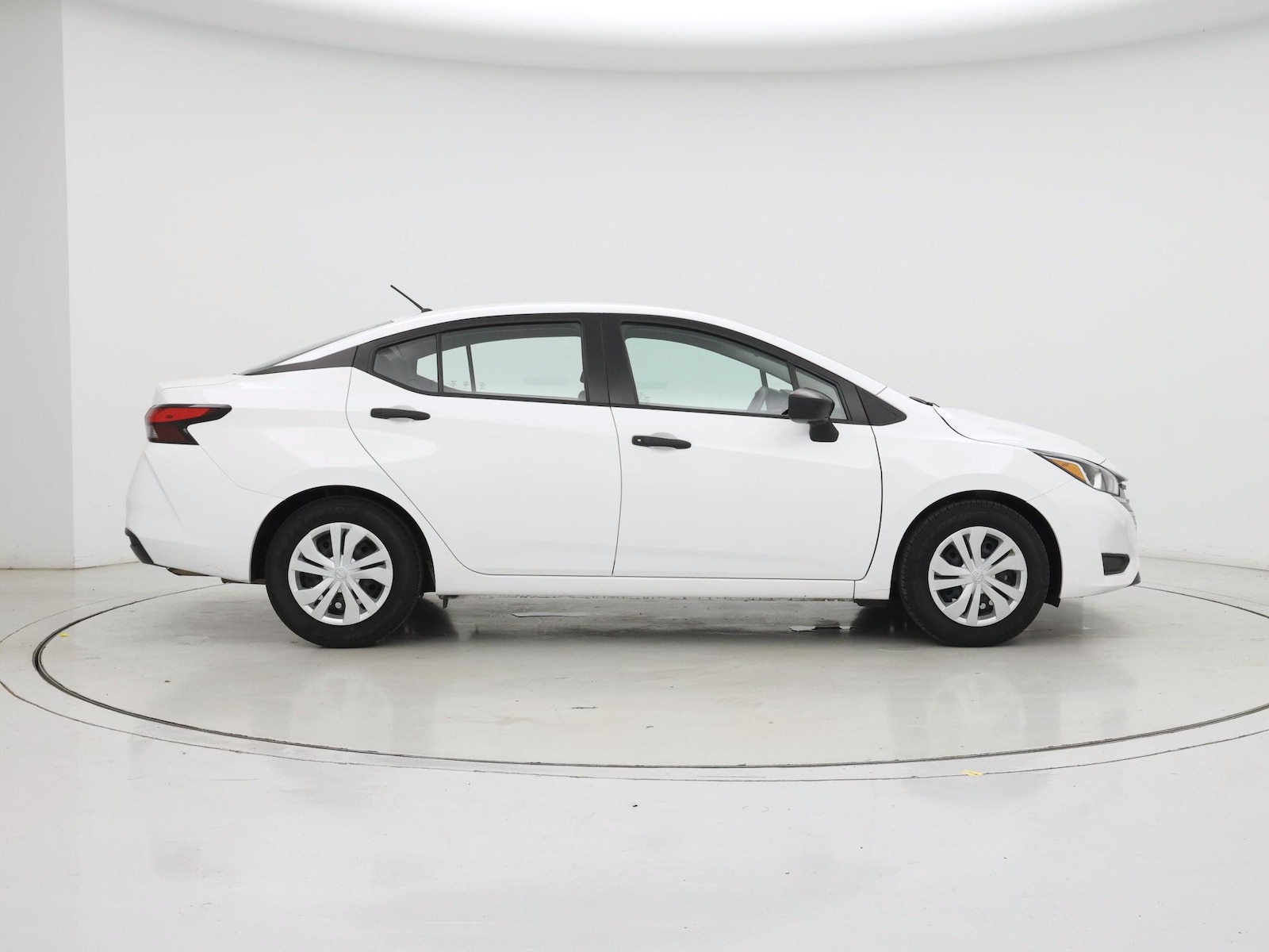 2024 Nissan Versa Sedan S - Photo 8