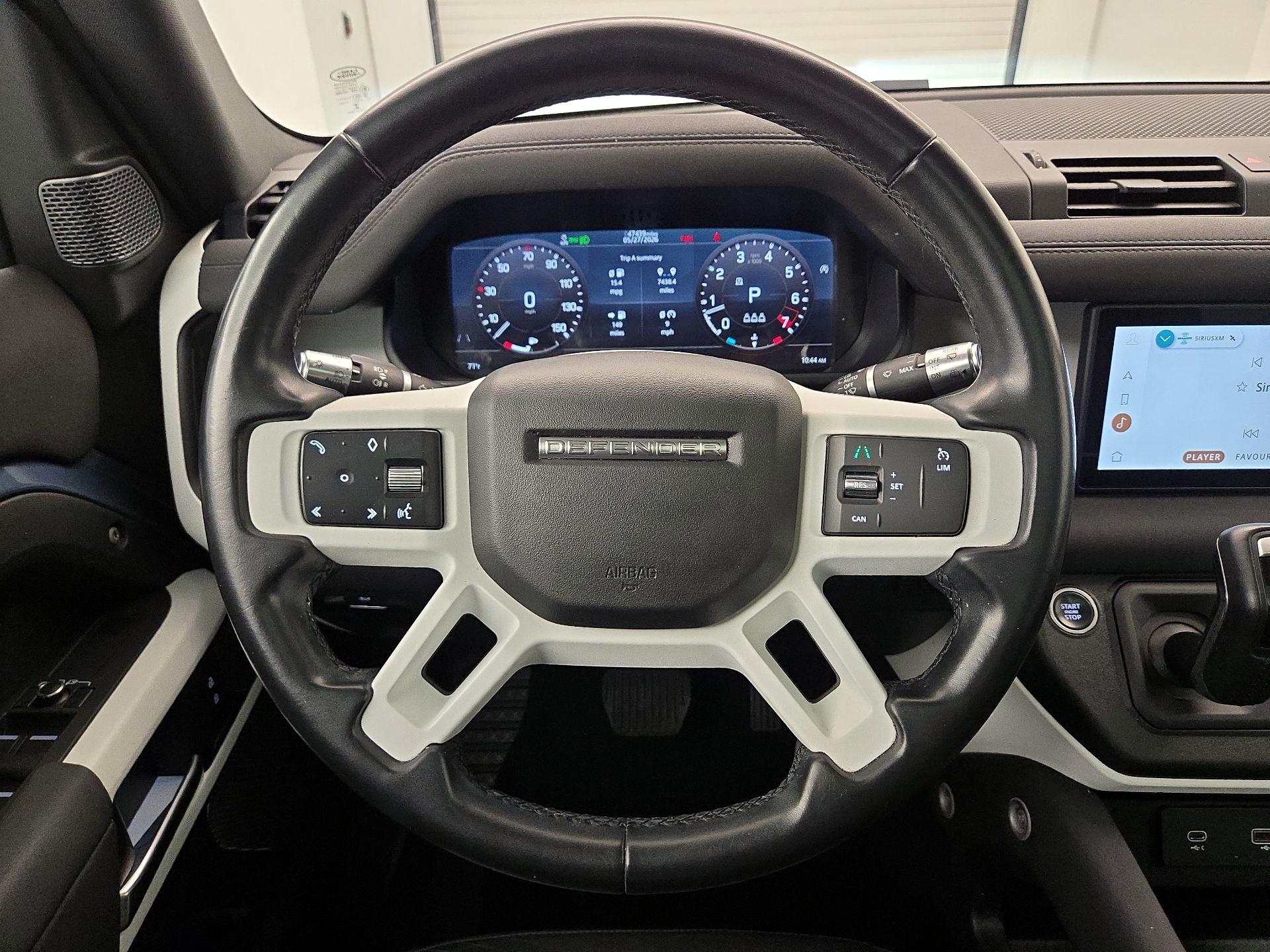 Thumbnail: 2022 Land Rover Defender - 10
