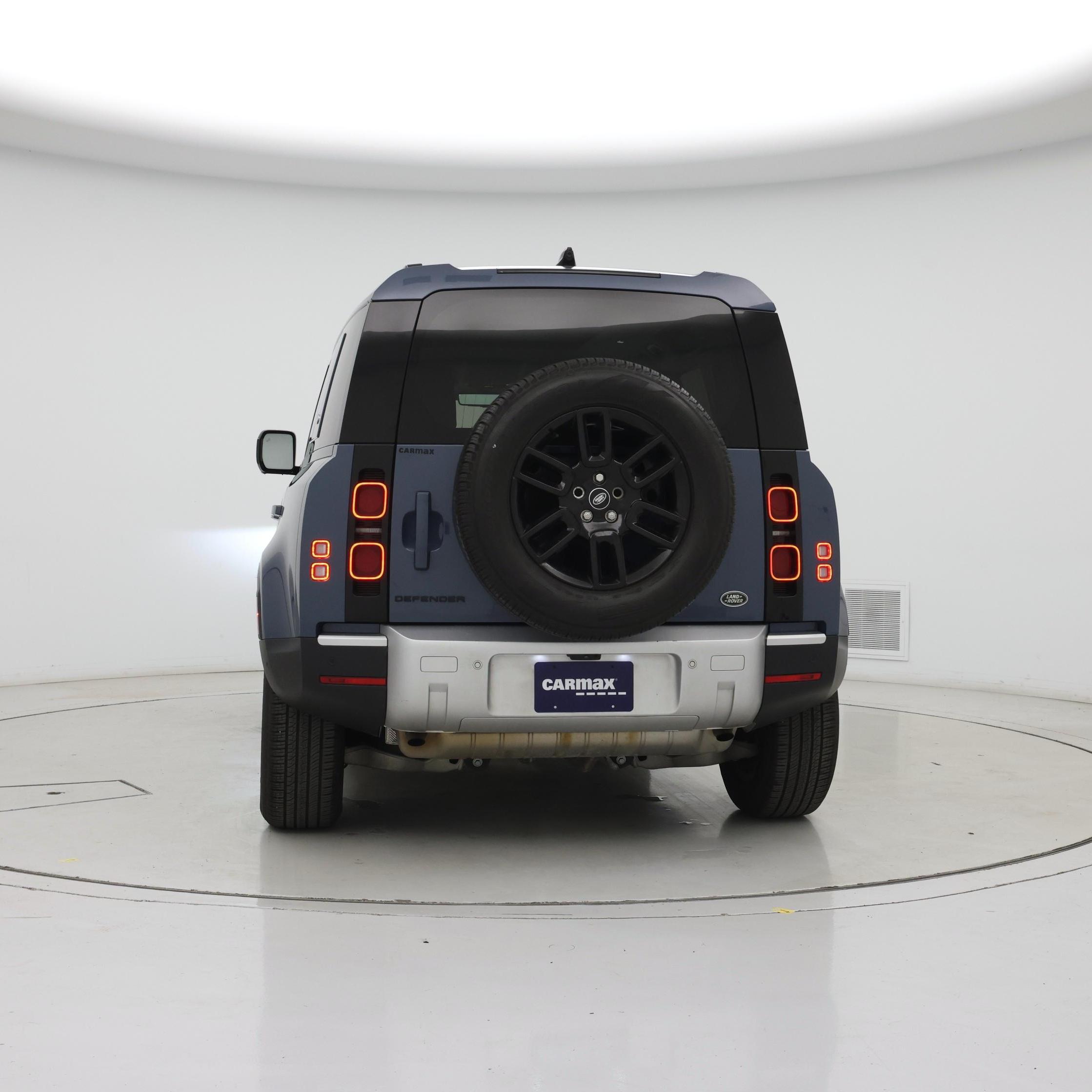 Thumbnail: 2022 Land Rover Defender - 6