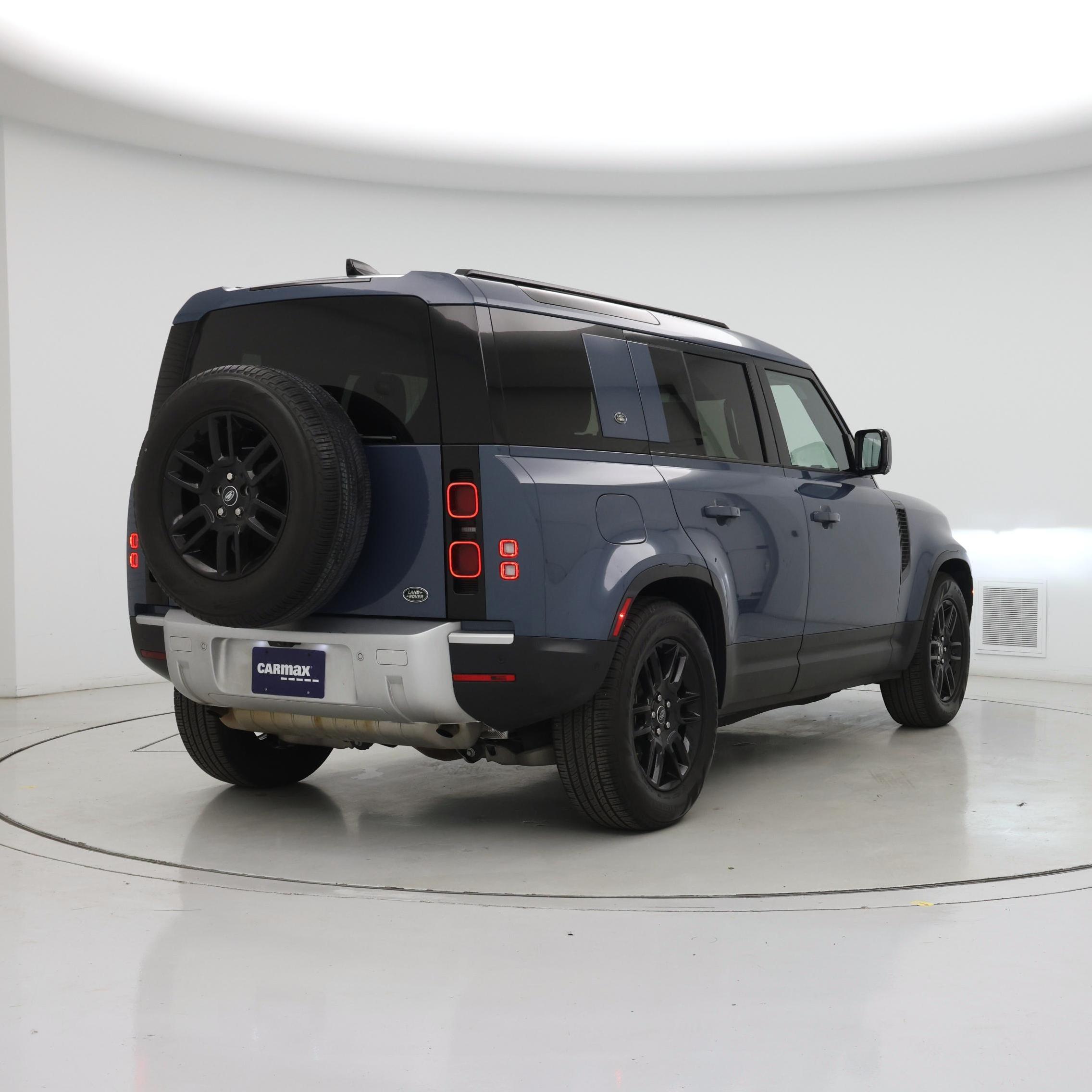 Thumbnail: 2022 Land Rover Defender - 8