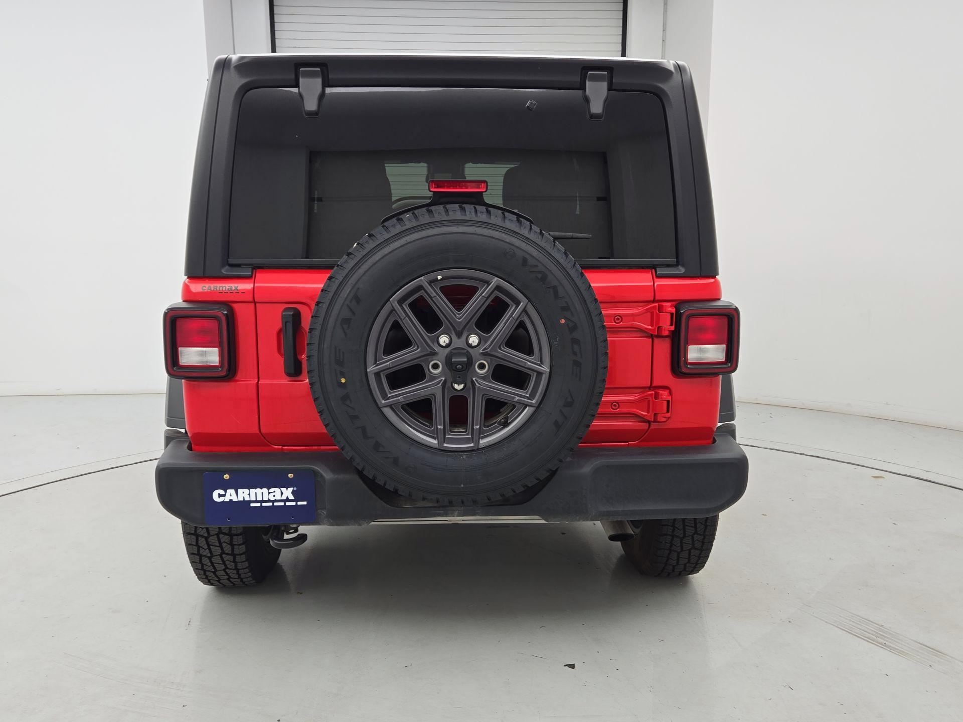 Thumbnail: 2025 Jeep Wrangler - 6