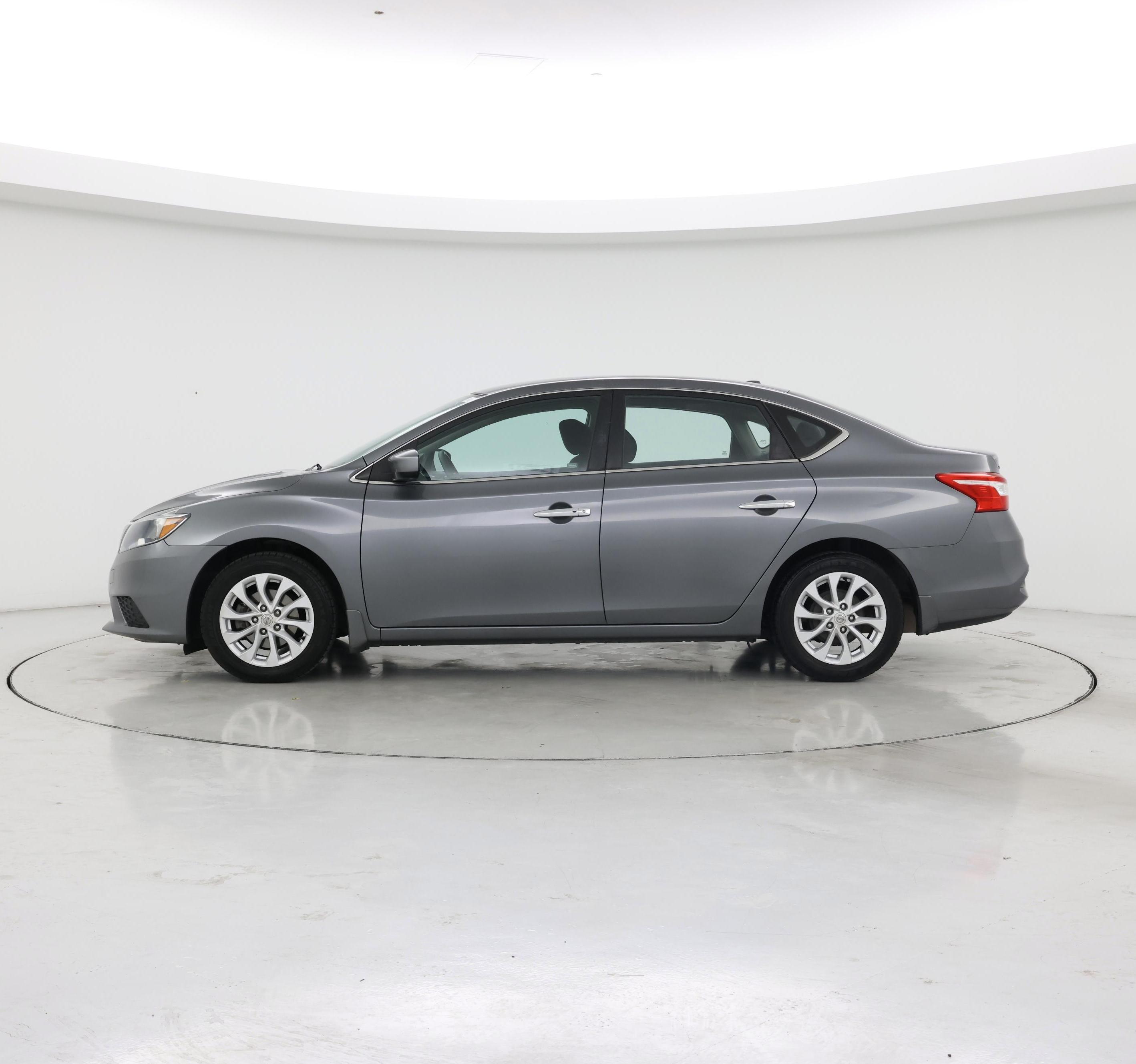 Thumbnail: 2018 Nissan Sentra - 3