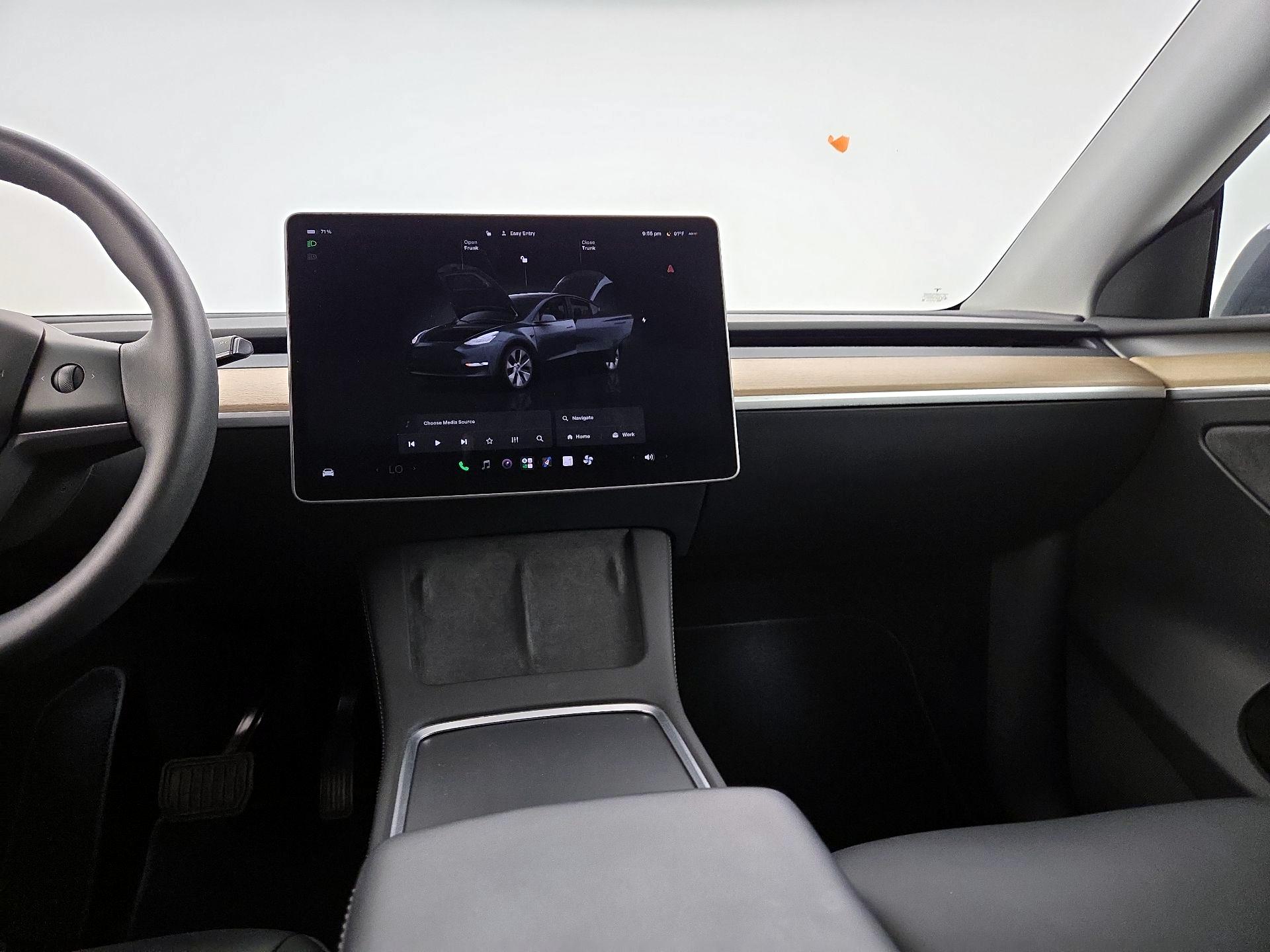 Thumbnail: 2023 Tesla Model Y - 9