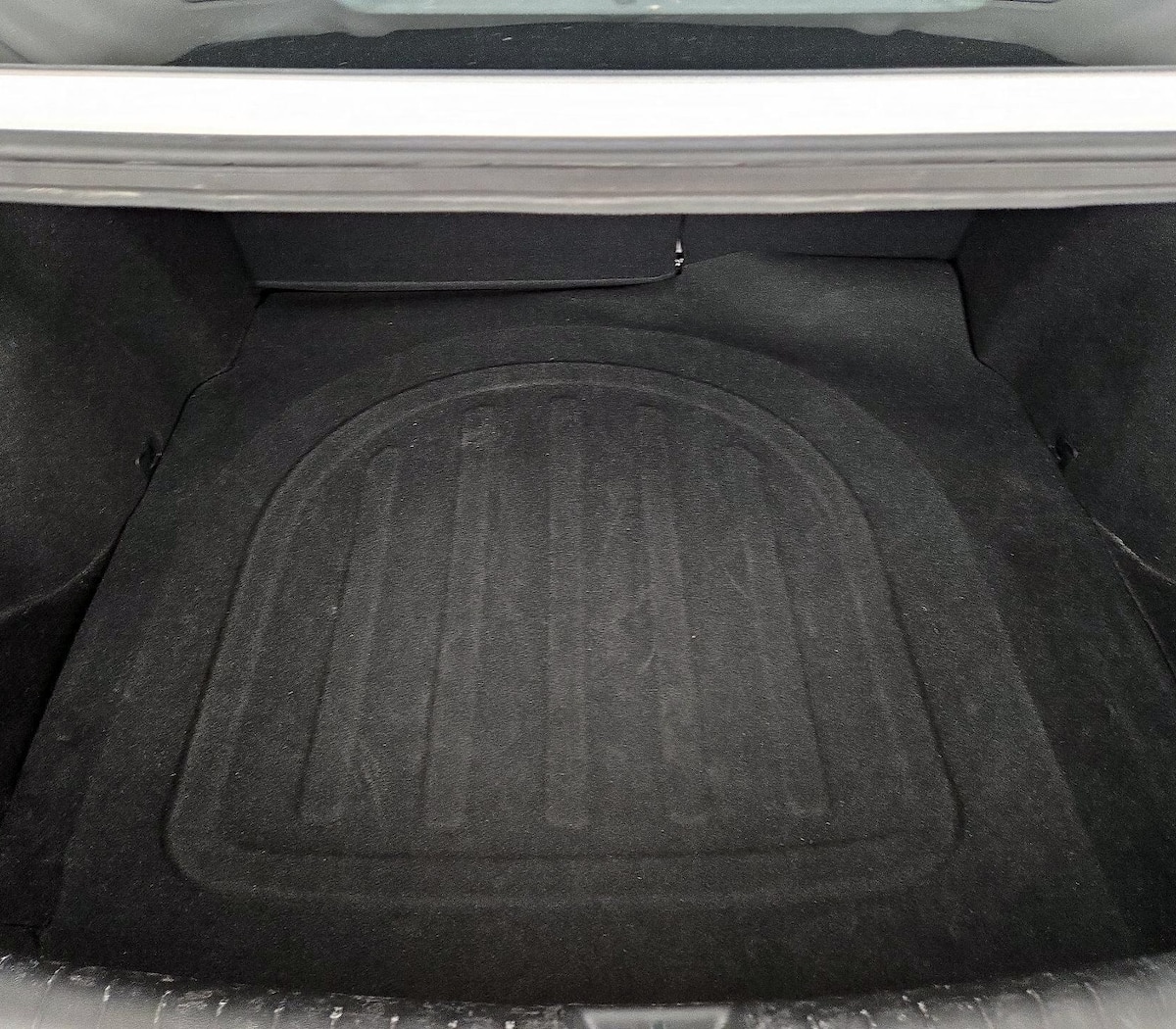 Trunk/Cargo (Seats Up)