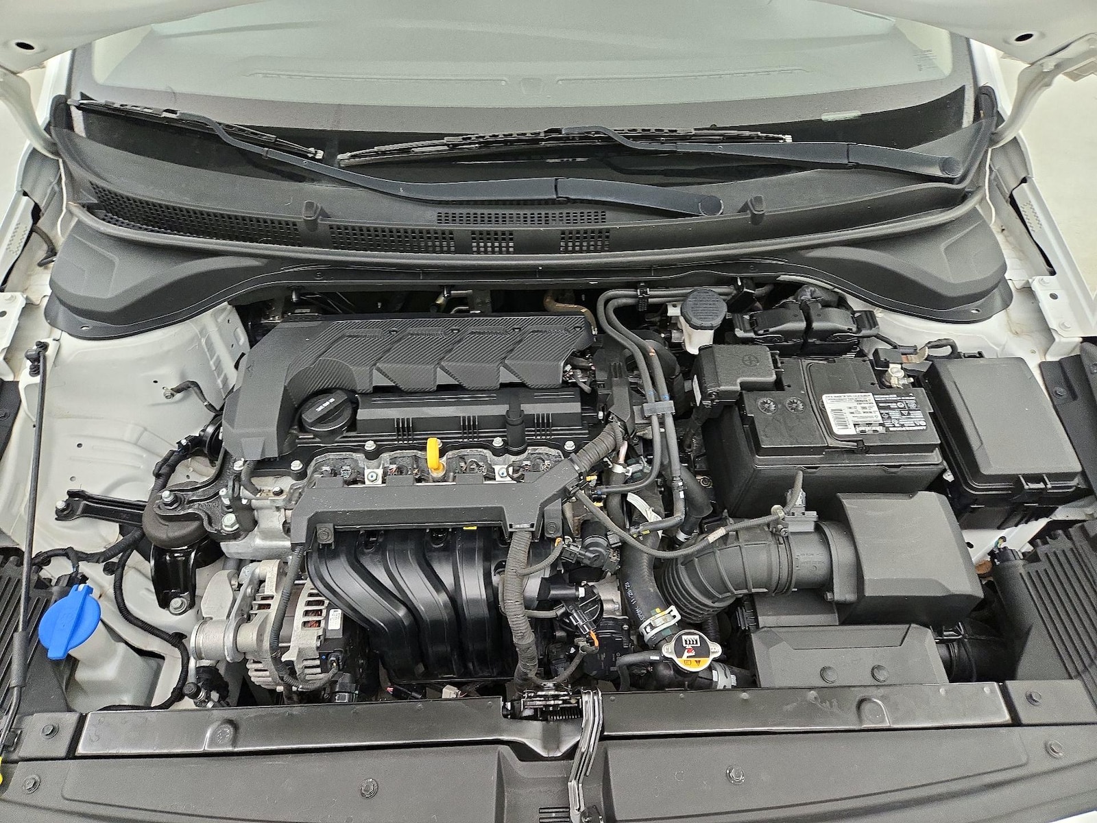 2020 Hyundai Accent SE - Photo 22