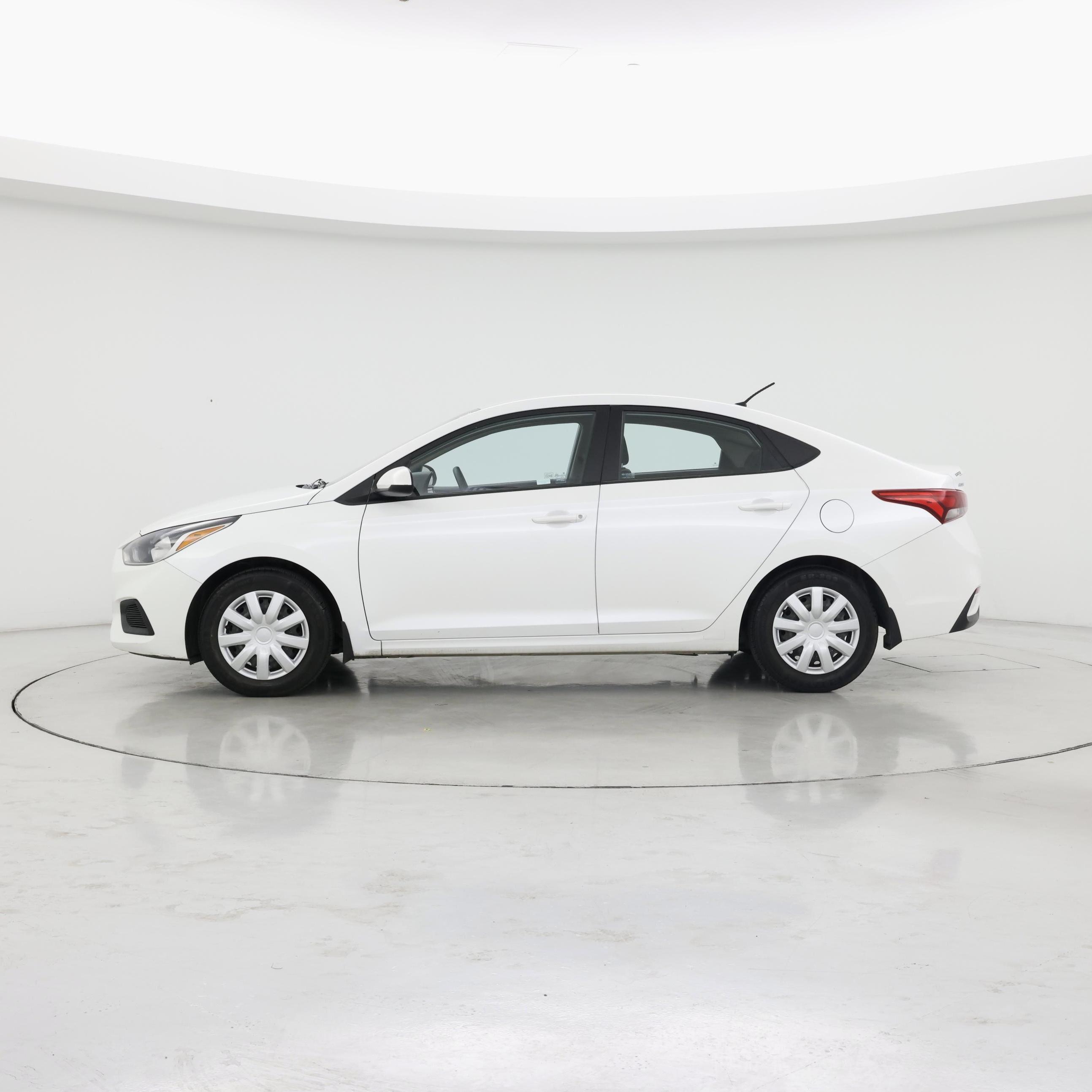 Thumbnail: 2020 Hyundai Accent - 3