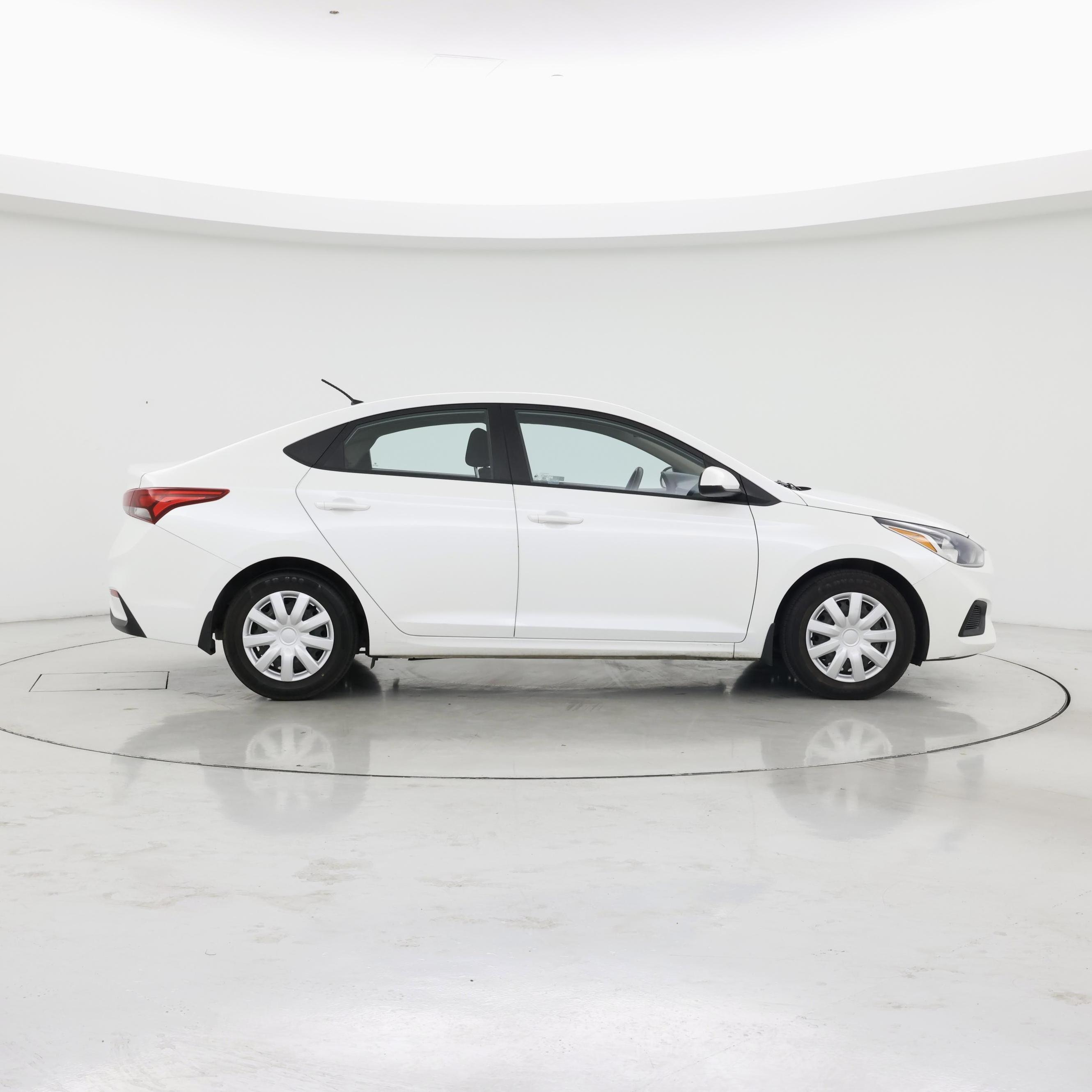 Thumbnail: 2020 Hyundai Accent - 7