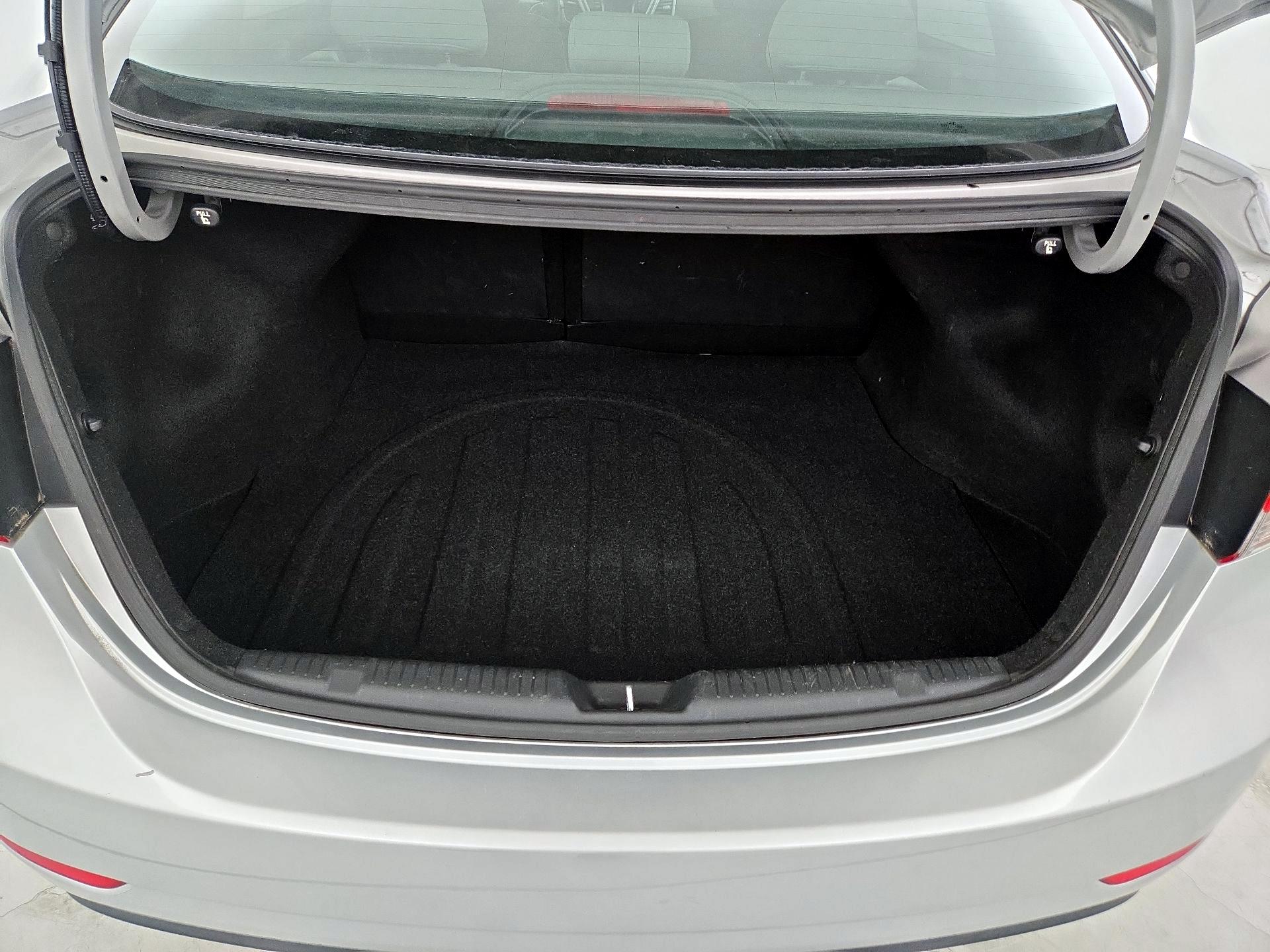 Thumbnail: 2014 Hyundai Elantra - 20