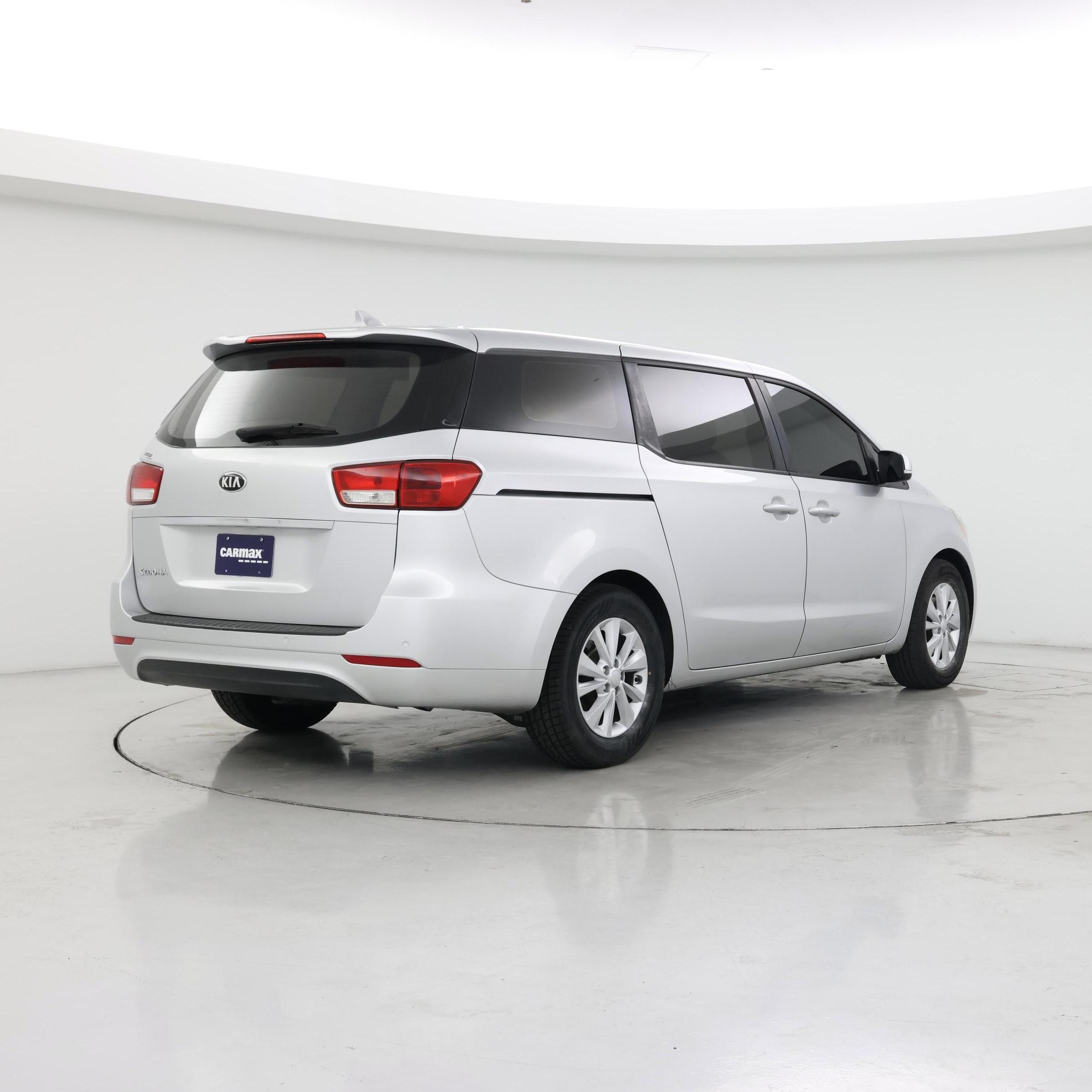 Thumbnail: 2015 Kia Sedona - 8