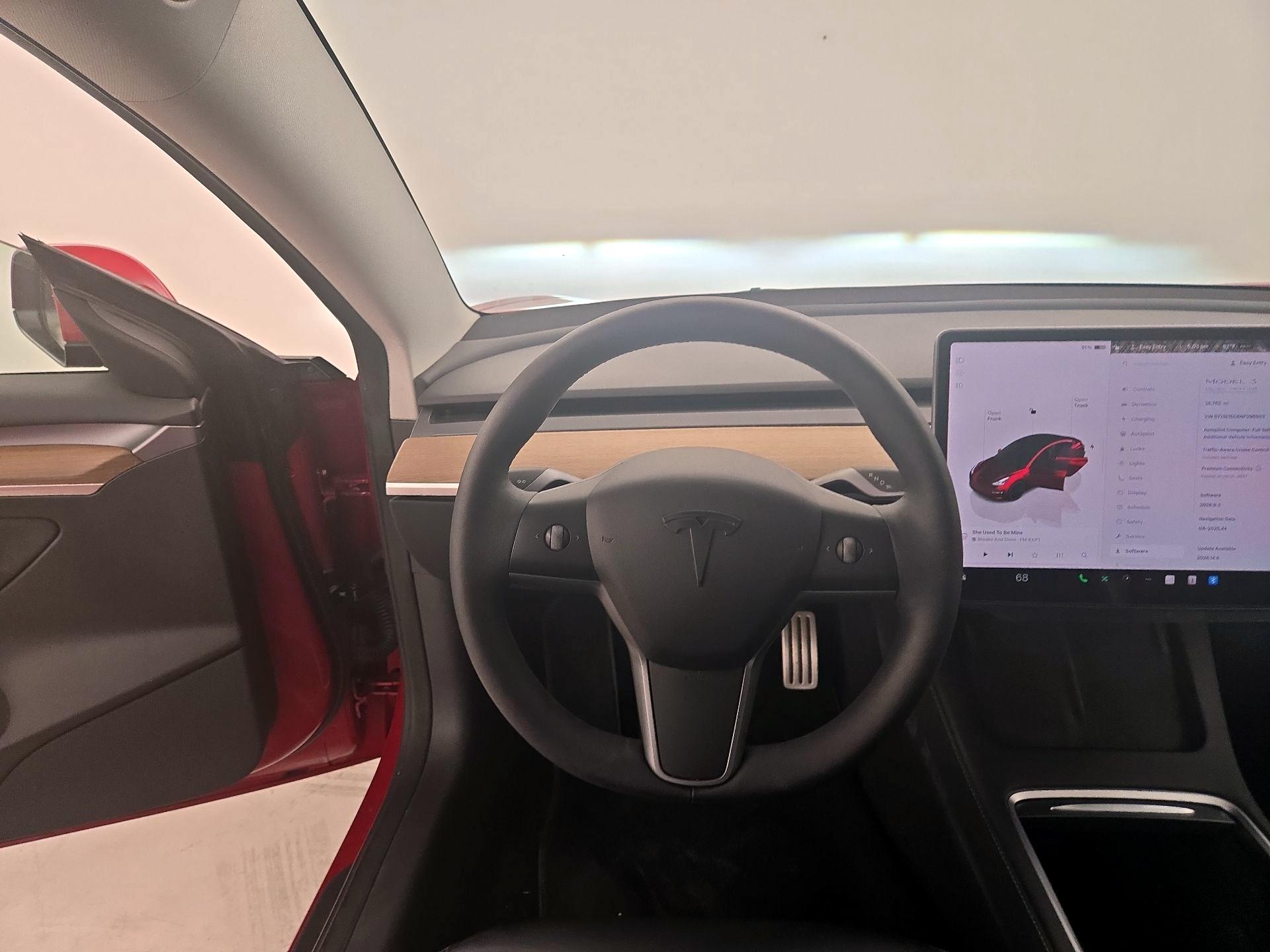 Thumbnail: 2022 Tesla Model 3 - 10