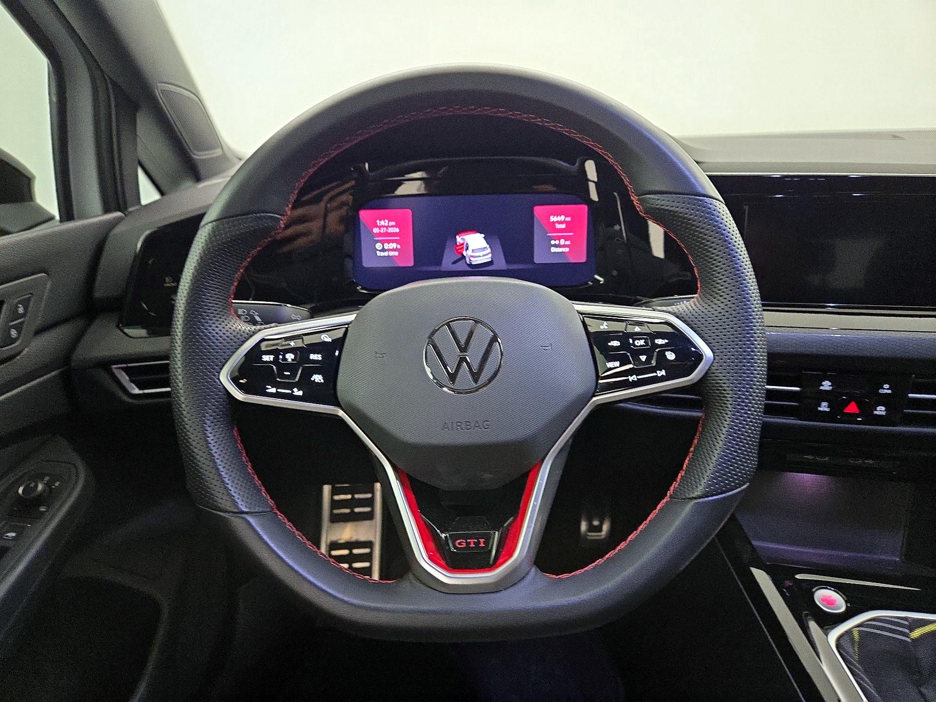 Thumbnail: 2024 Volkswagen Golf - 10