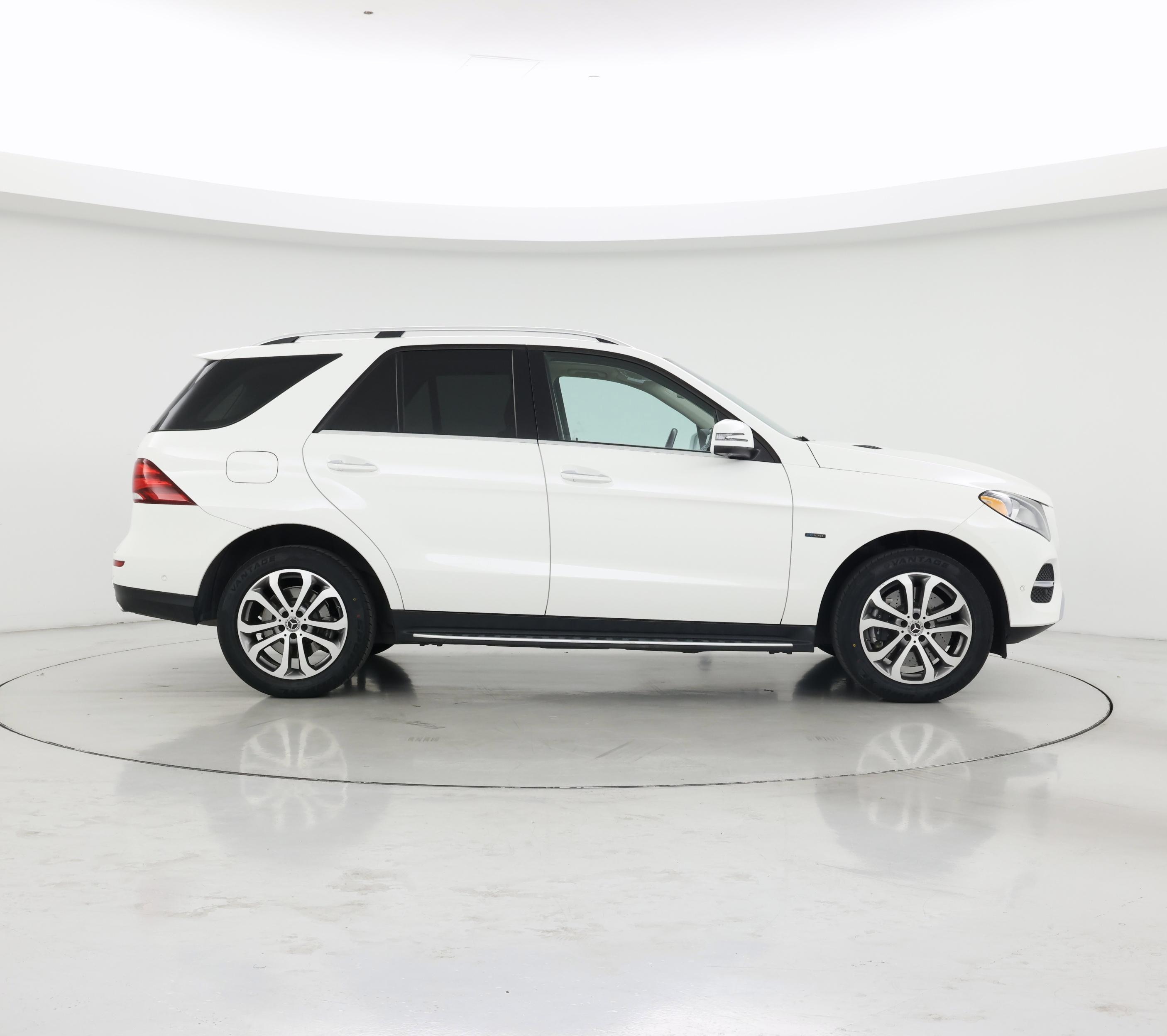 Thumbnail: 2018 Mercedes-Benz GLE - 7