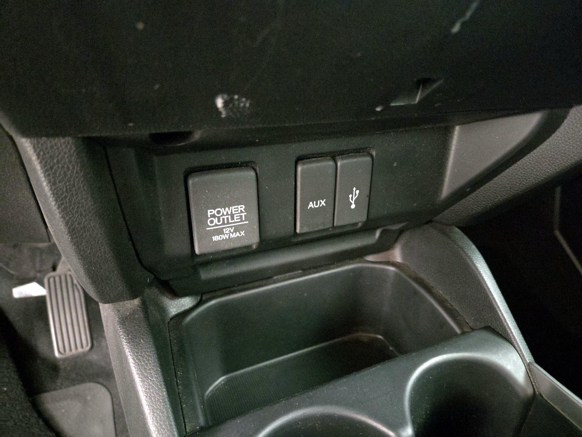 Thumbnail: 2015 Honda Fit - 18