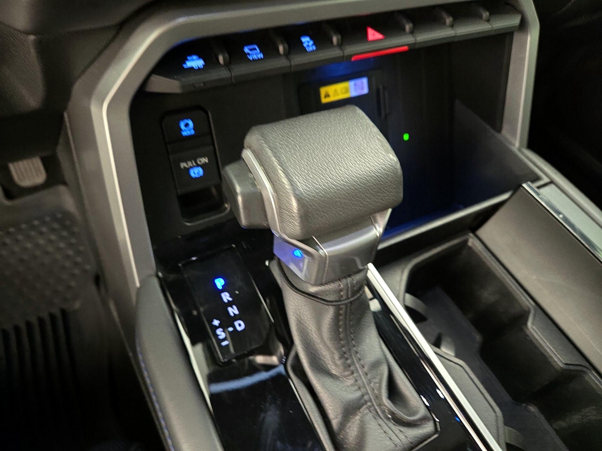 Thumbnail: 2023 Toyota Tundra - 18