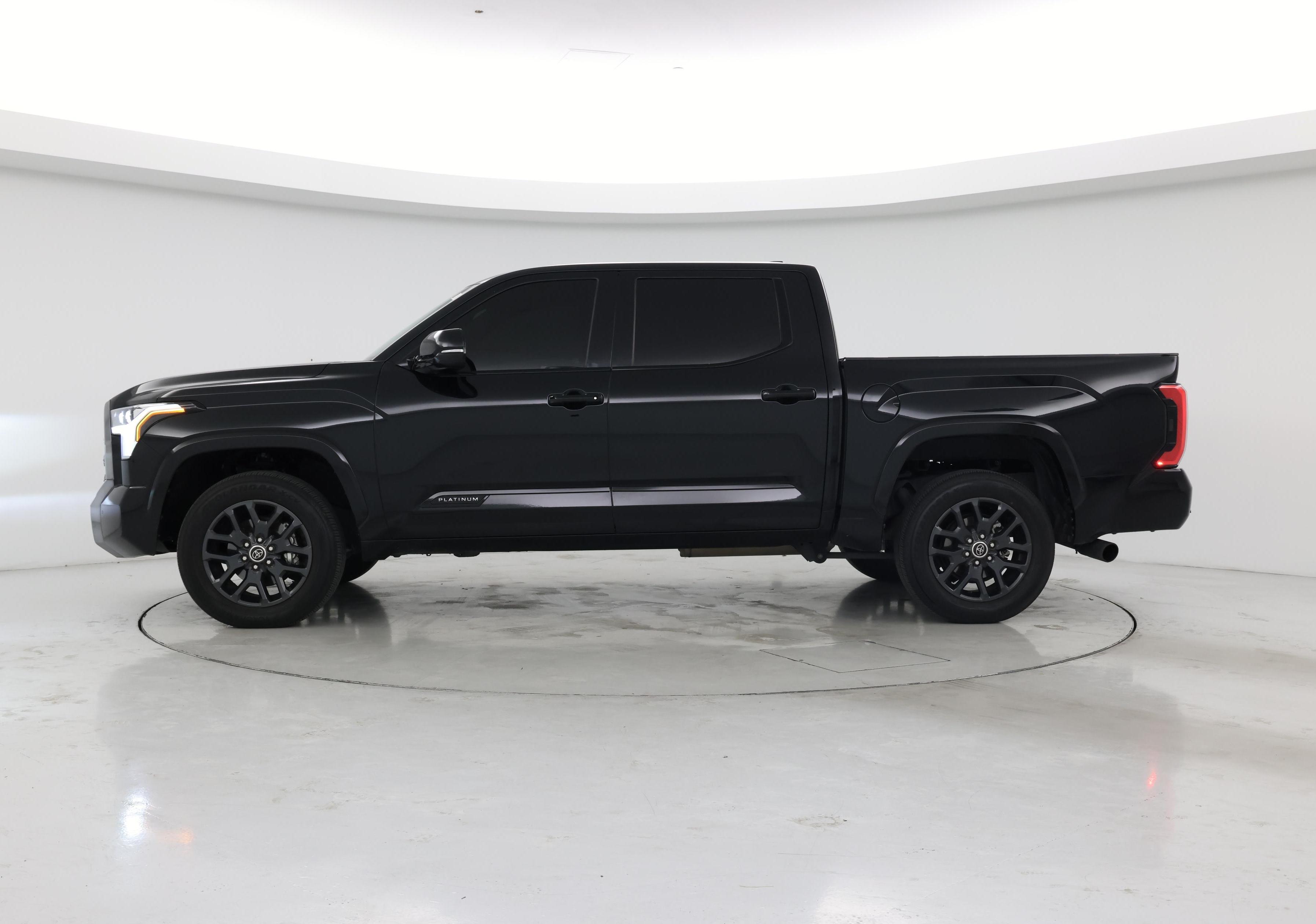 Thumbnail: 2023 Toyota Tundra - 3