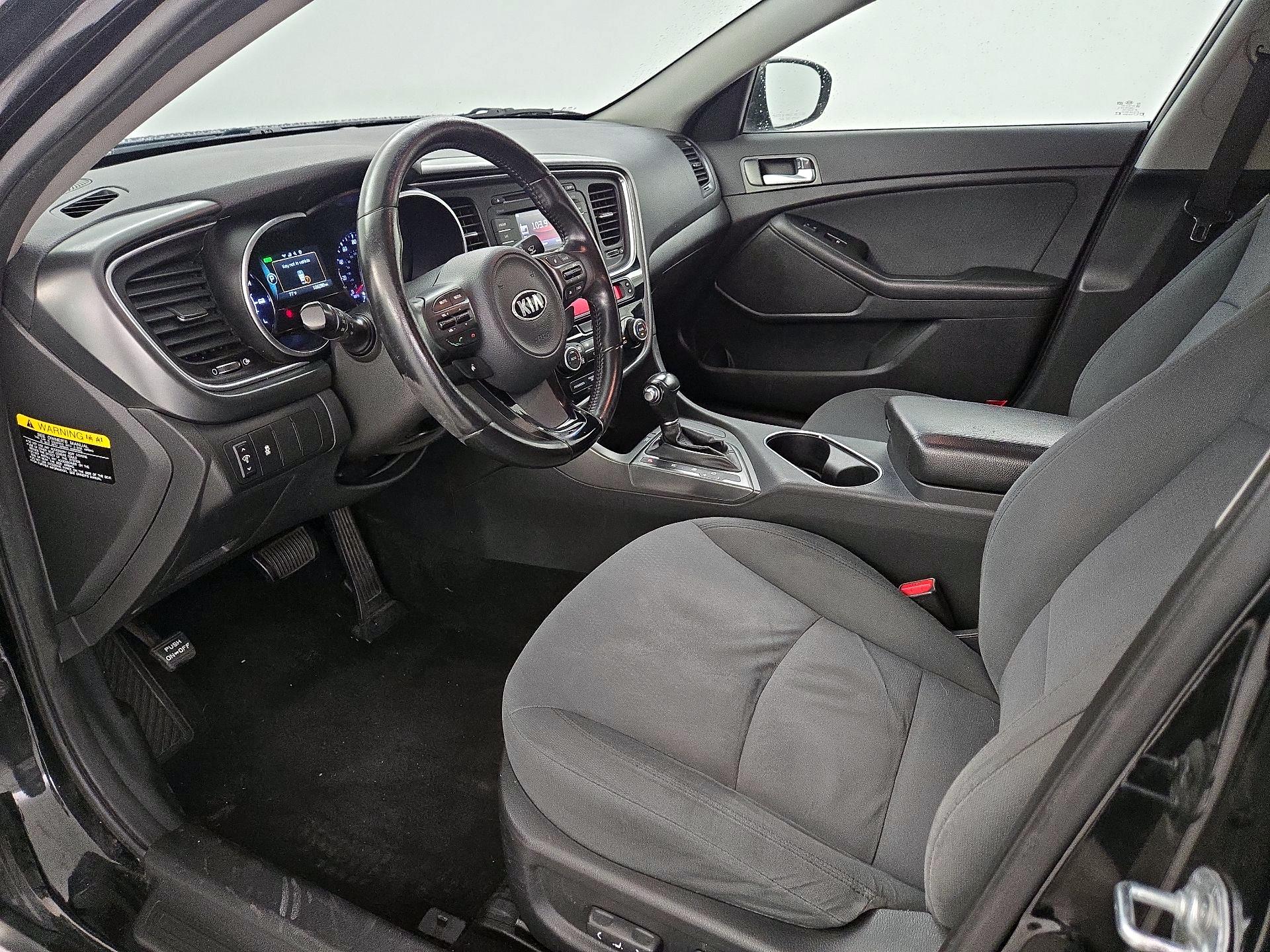 Thumbnail: 2015 Kia Optima - 11