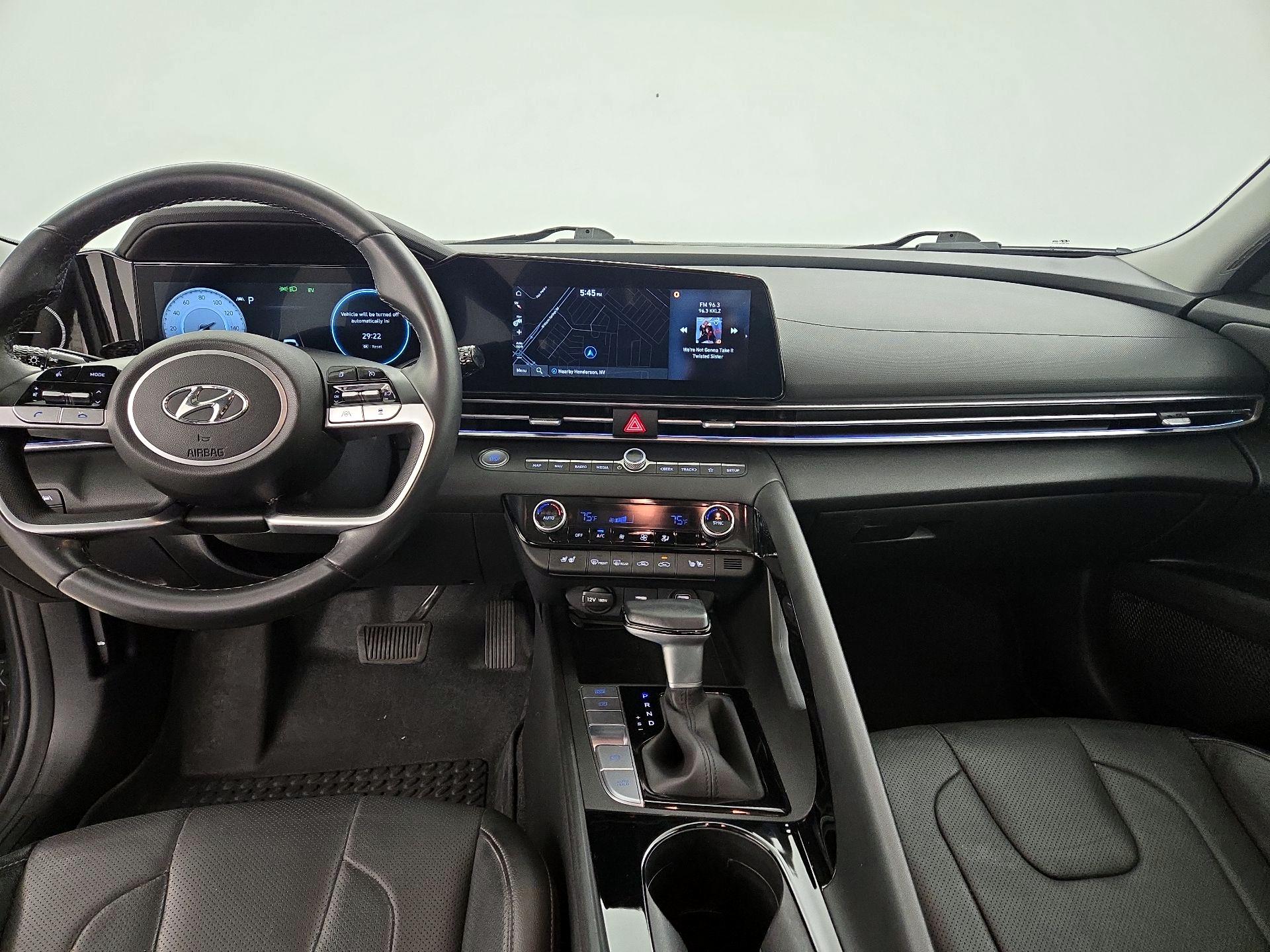 Thumbnail: 2023 Hyundai Elantra - 9